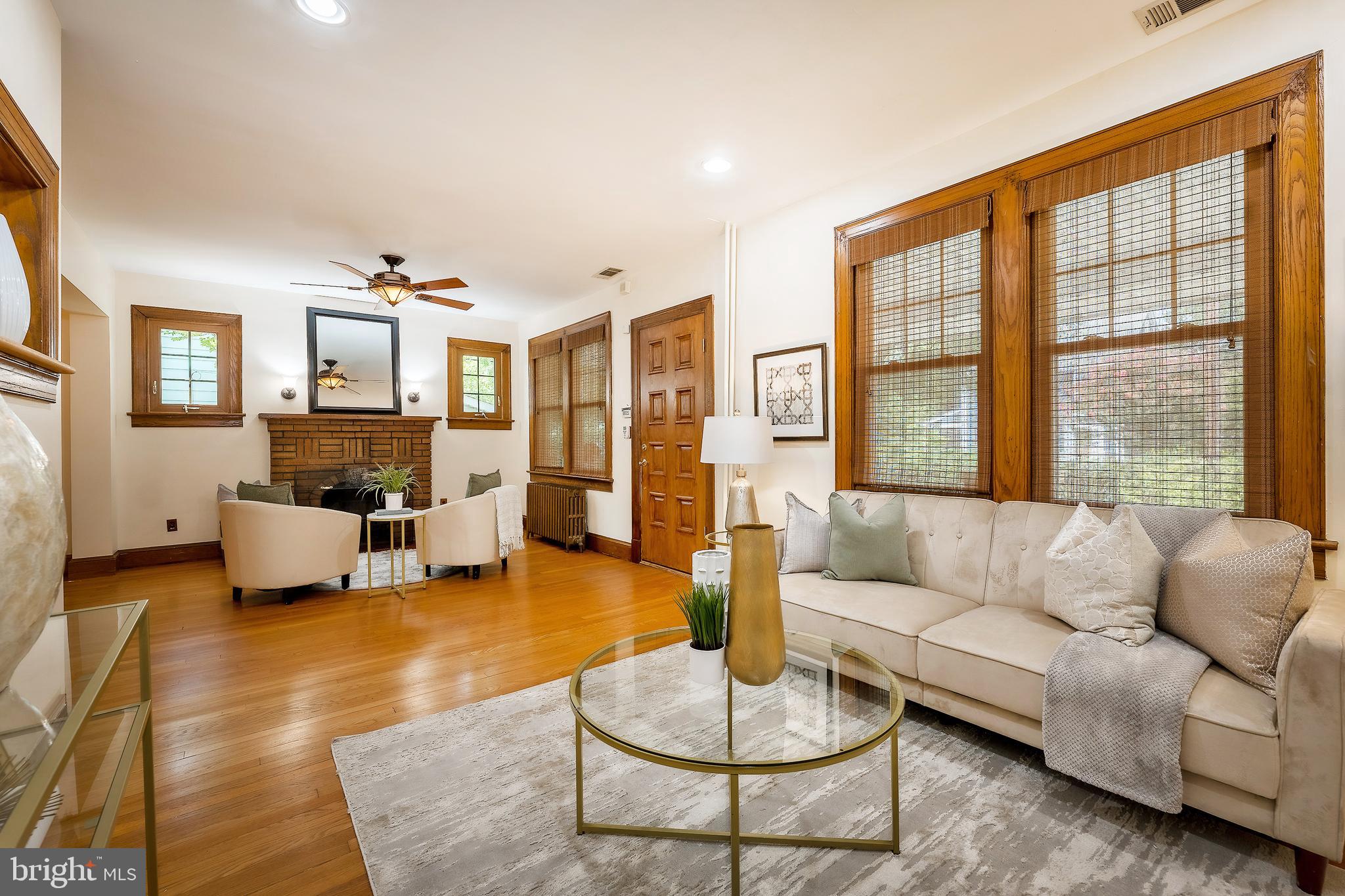 RIVERDALE PARK - Residential