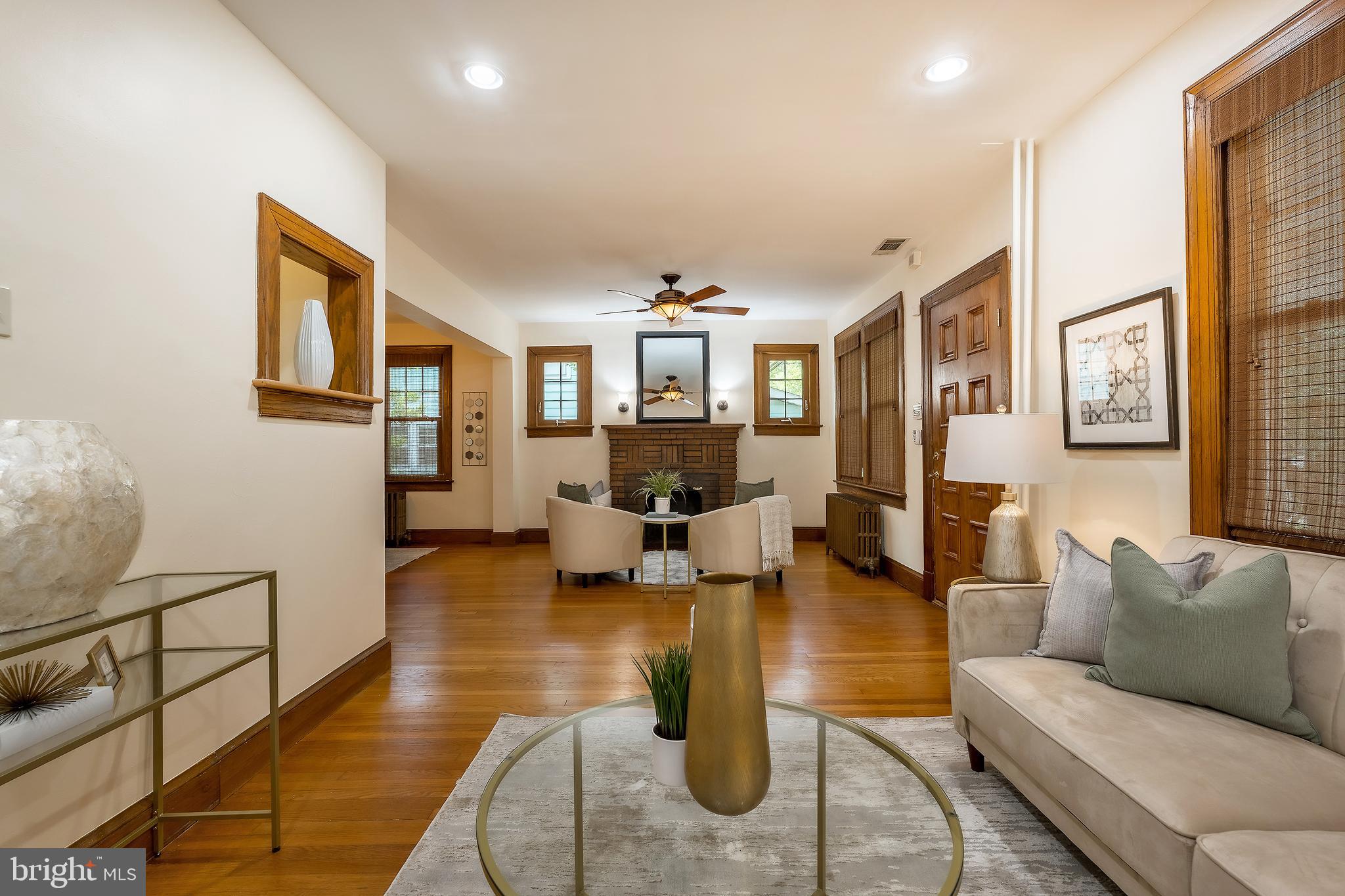 RIVERDALE PARK - Residential