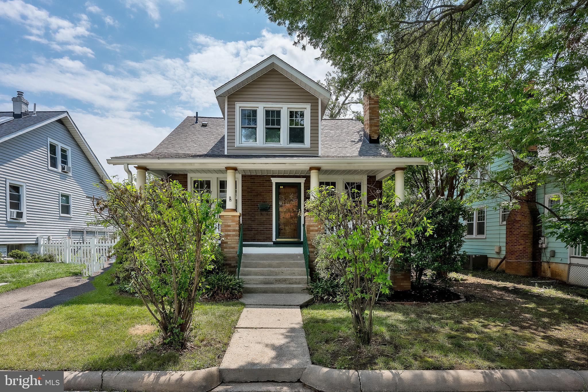 RIVERDALE PARK - Residential