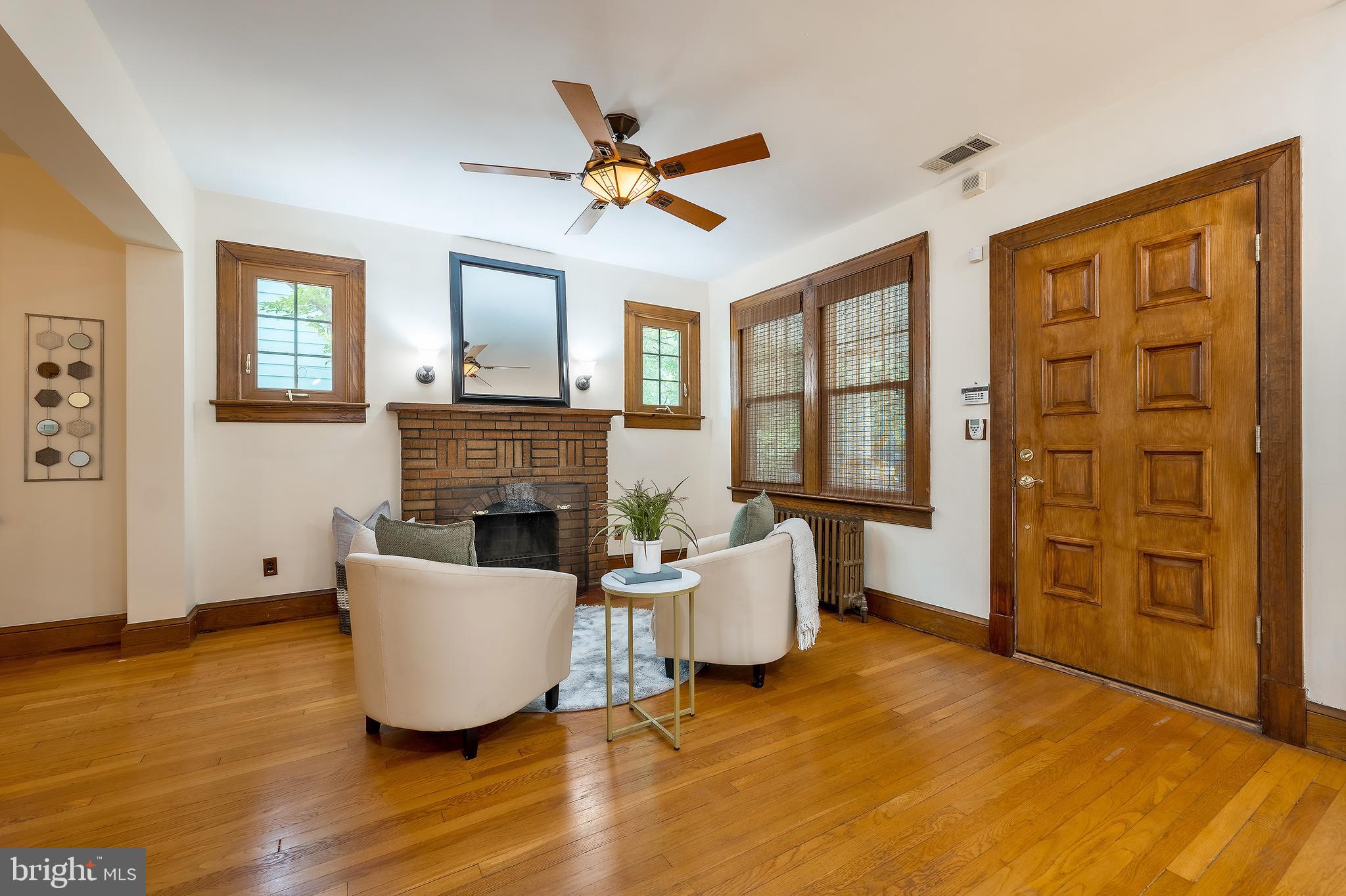 RIVERDALE PARK - Residential