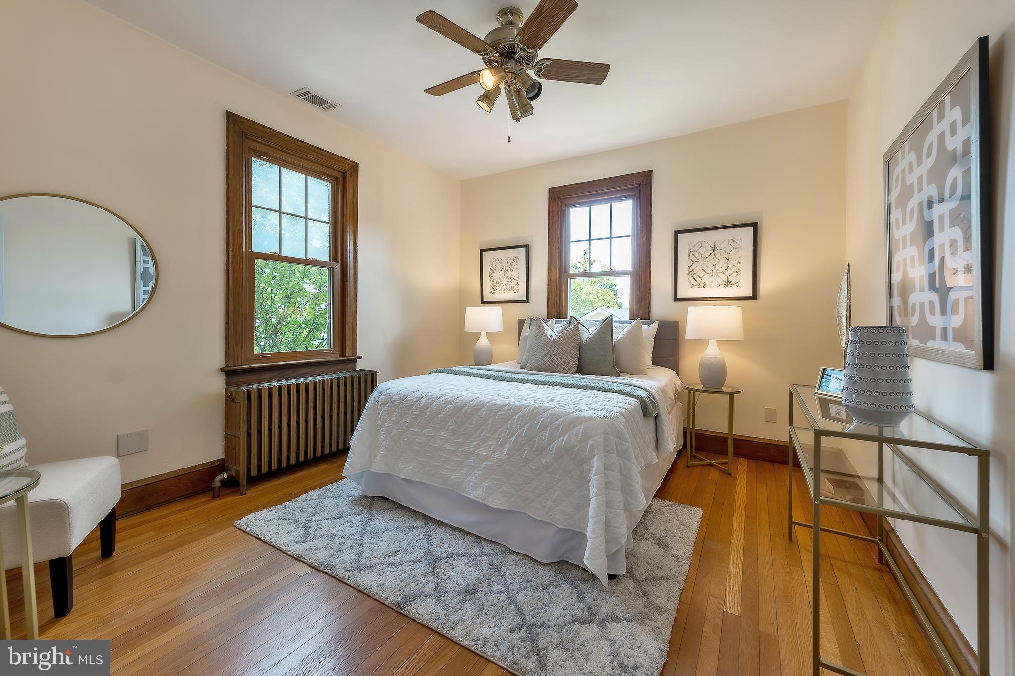 RIVERDALE PARK - Residential