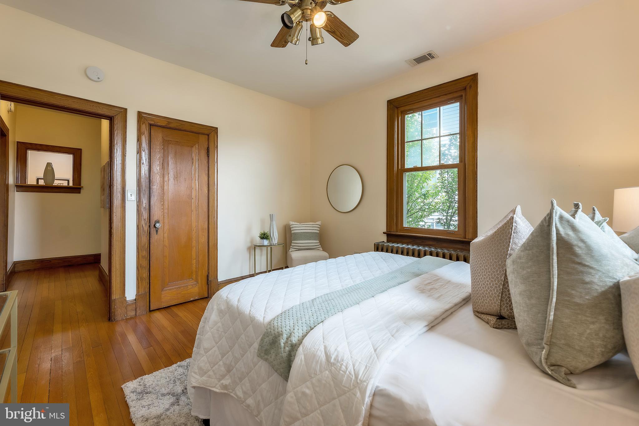 RIVERDALE PARK - Residential