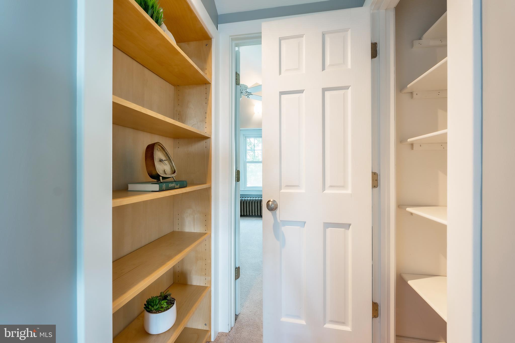 RIVERDALE PARK - Residential