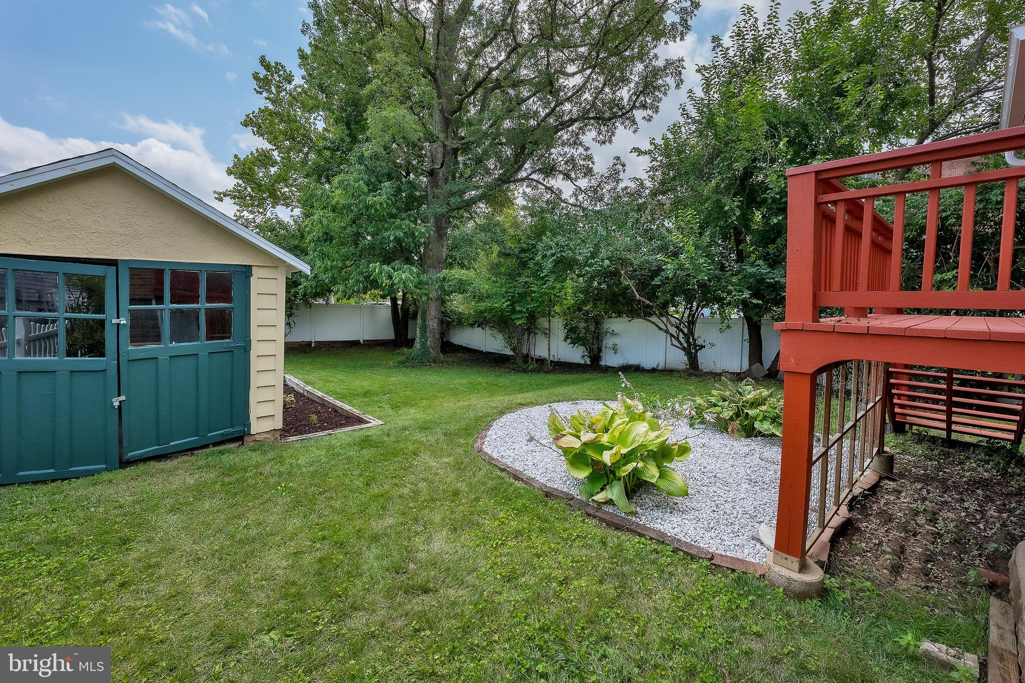 RIVERDALE PARK - Residential