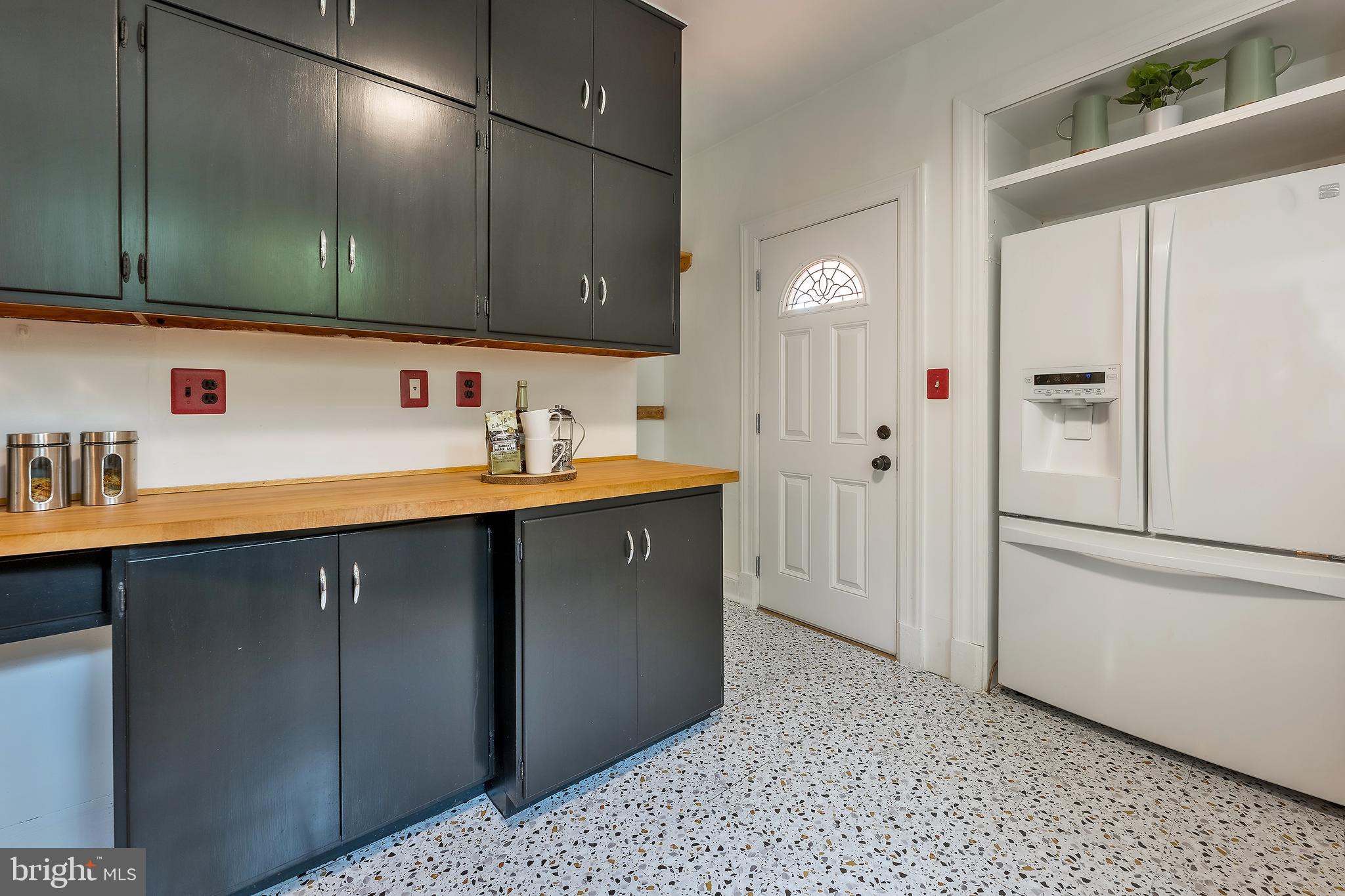 RIVERDALE PARK - Residential