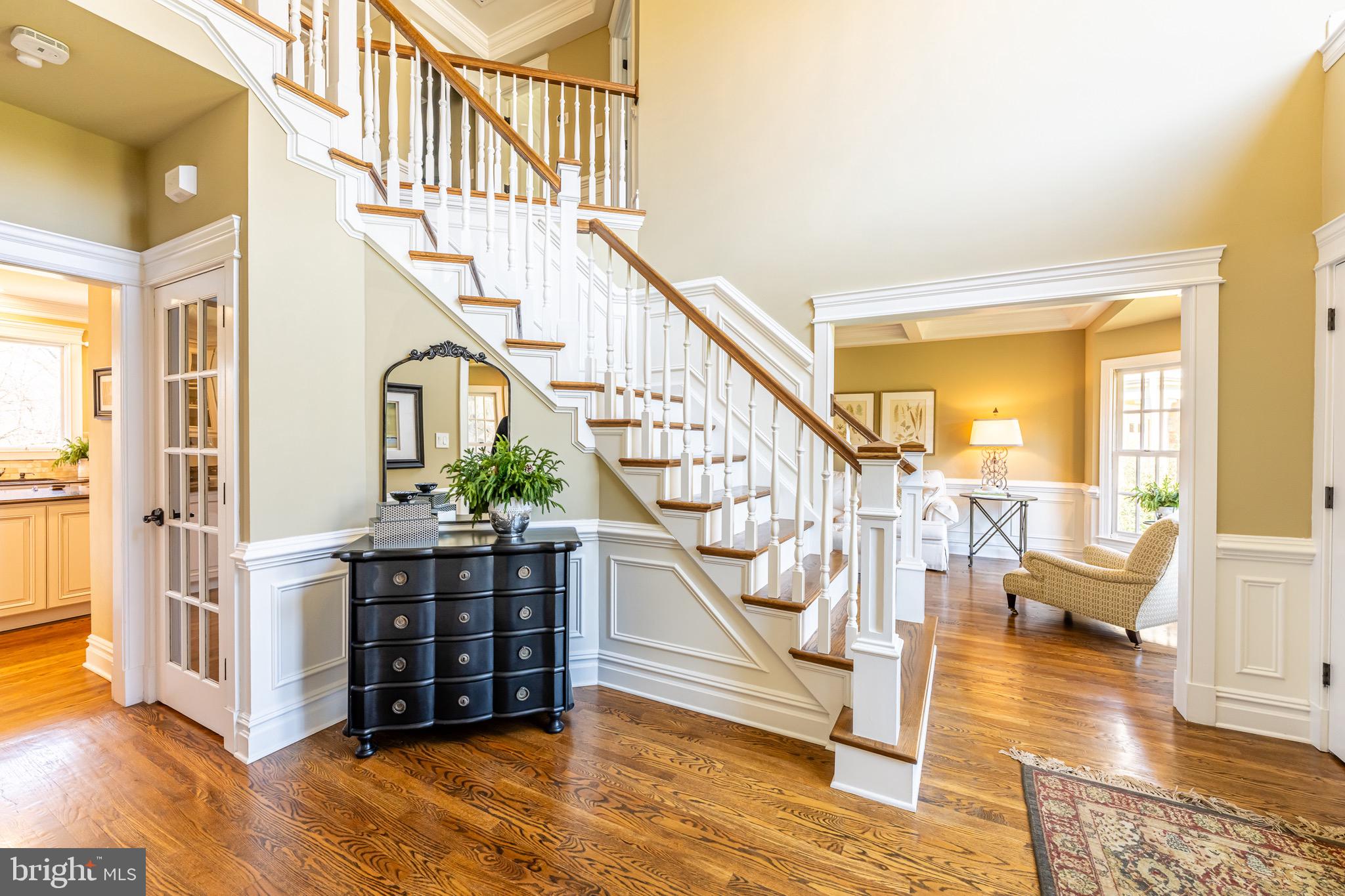 8125 CROOKED OAKS COURT