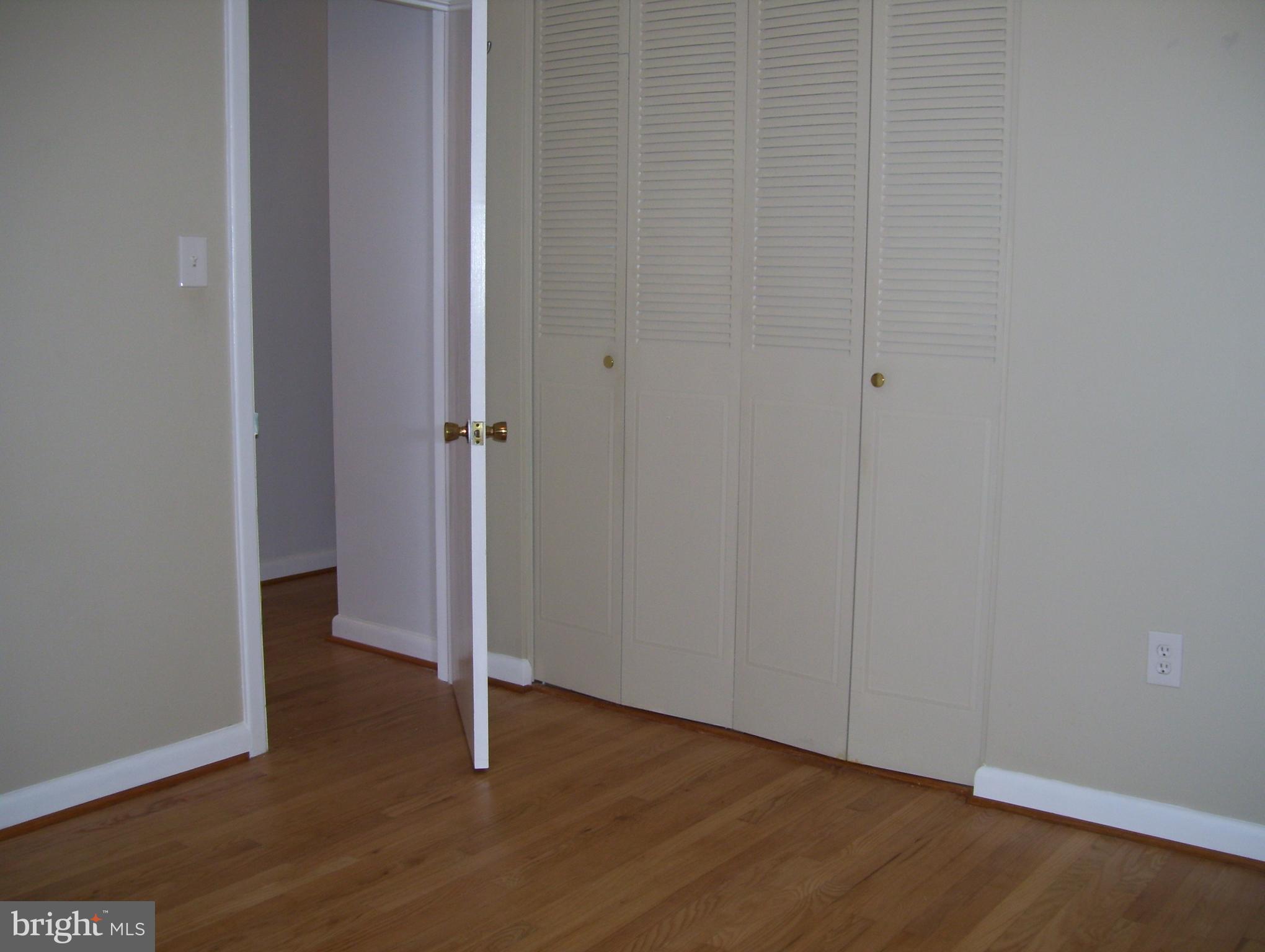 GLADE VILLAGE - Residential Lease