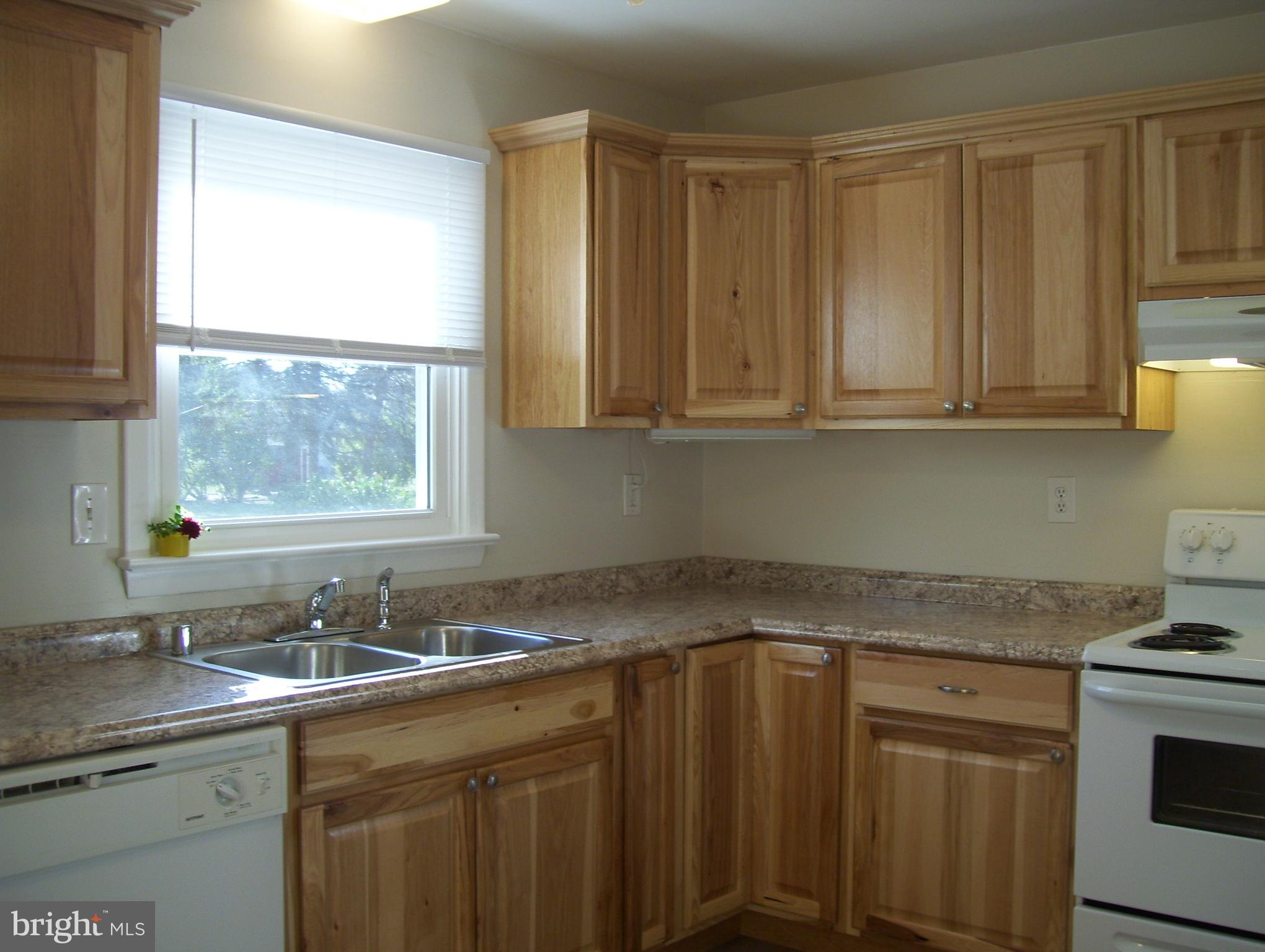 GLADE VILLAGE - Residential Lease