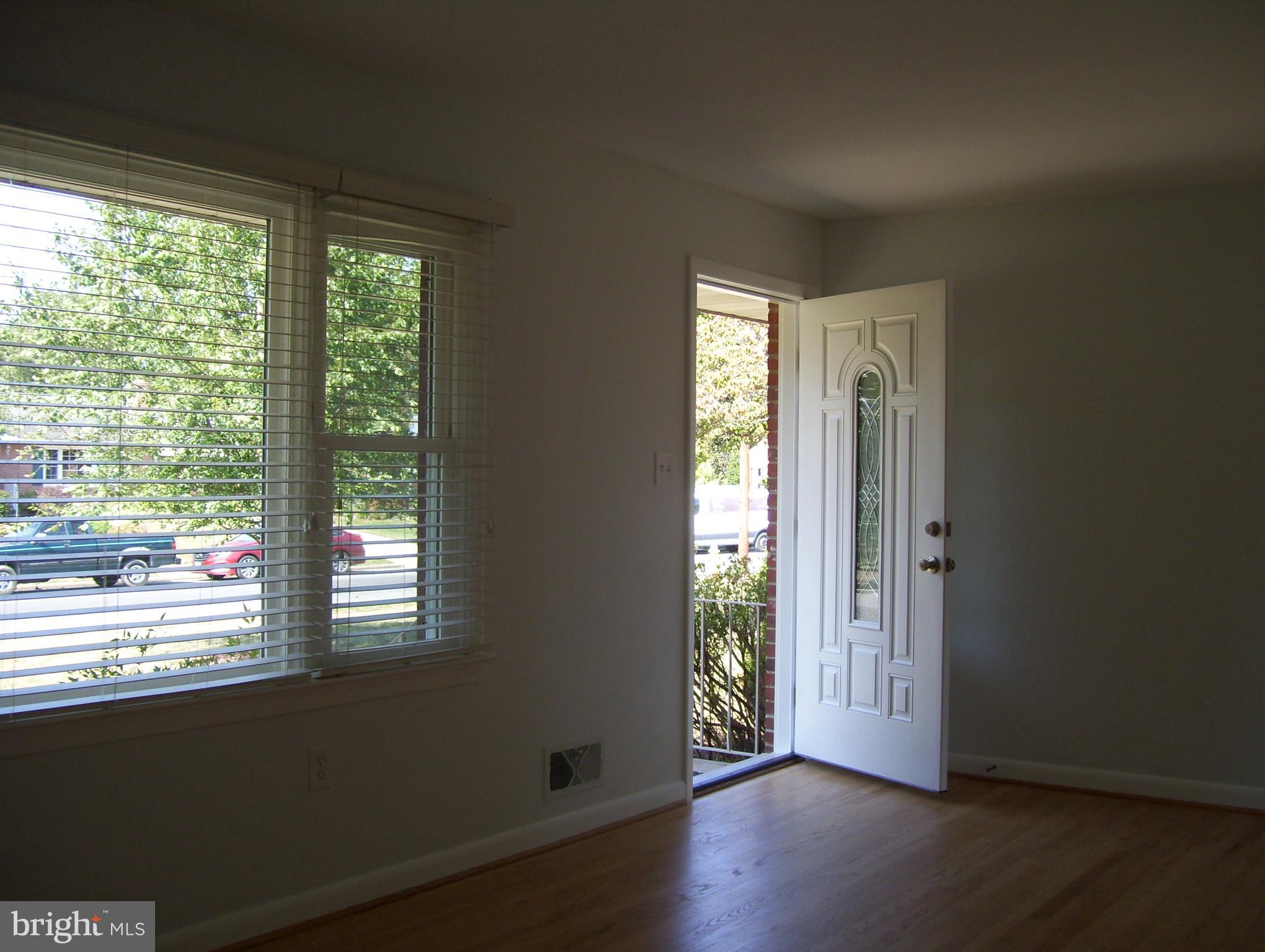 GLADE VILLAGE - Residential Lease