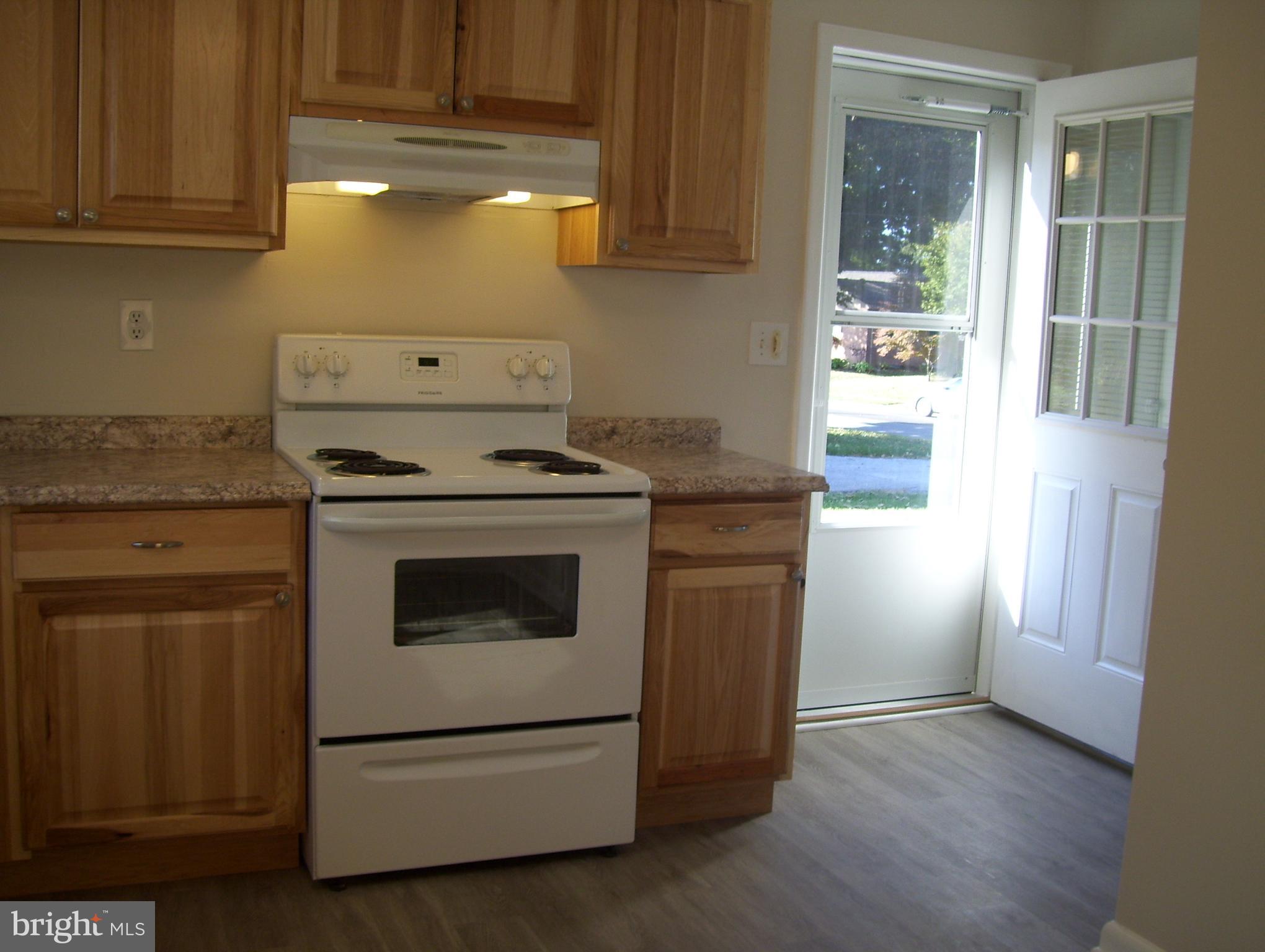 GLADE VILLAGE - Residential Lease