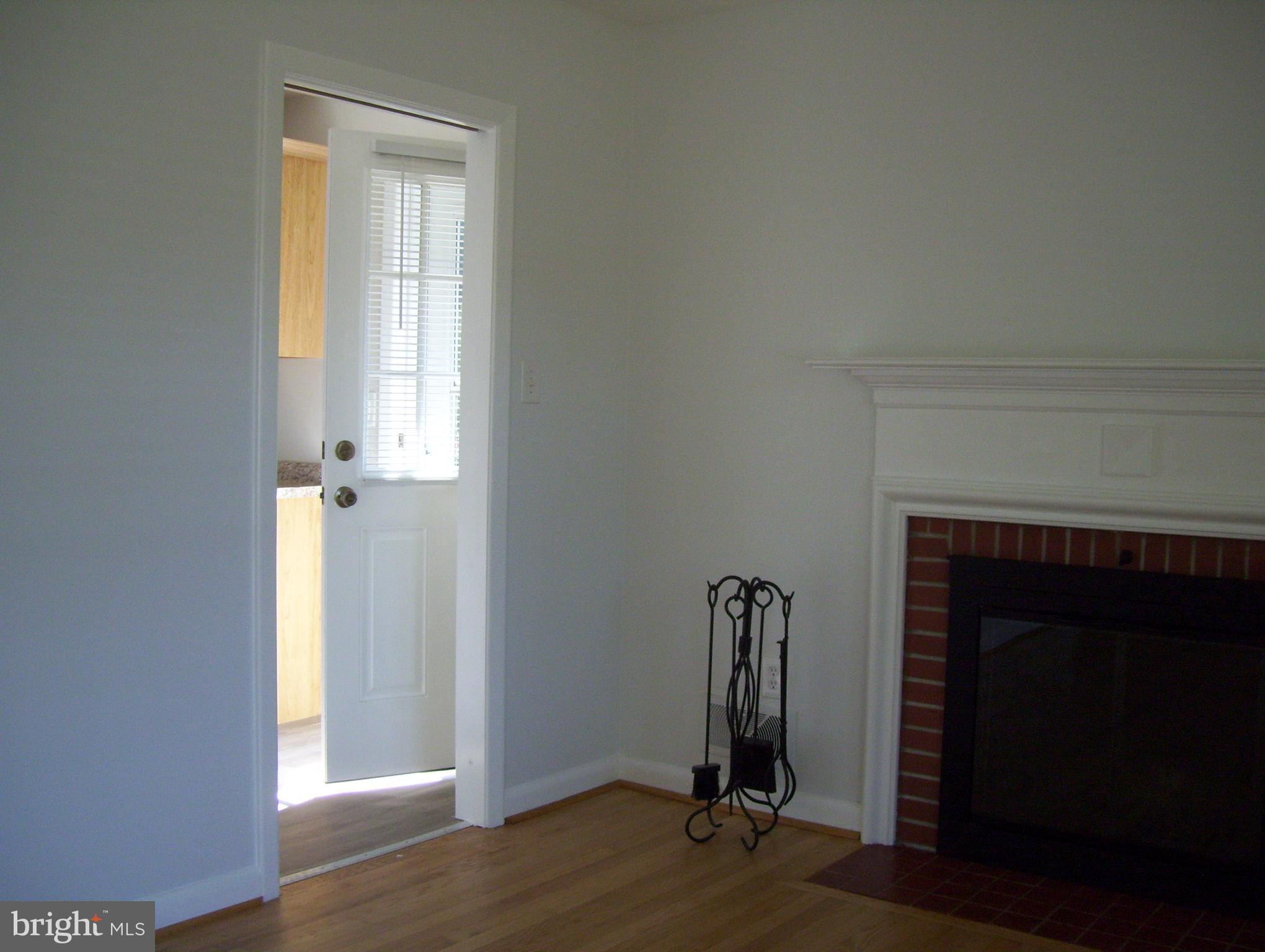 GLADE VILLAGE - Residential Lease