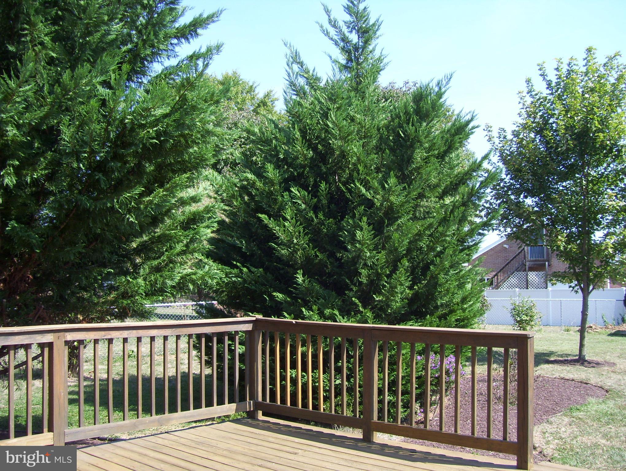 GLADE VILLAGE - Residential Lease