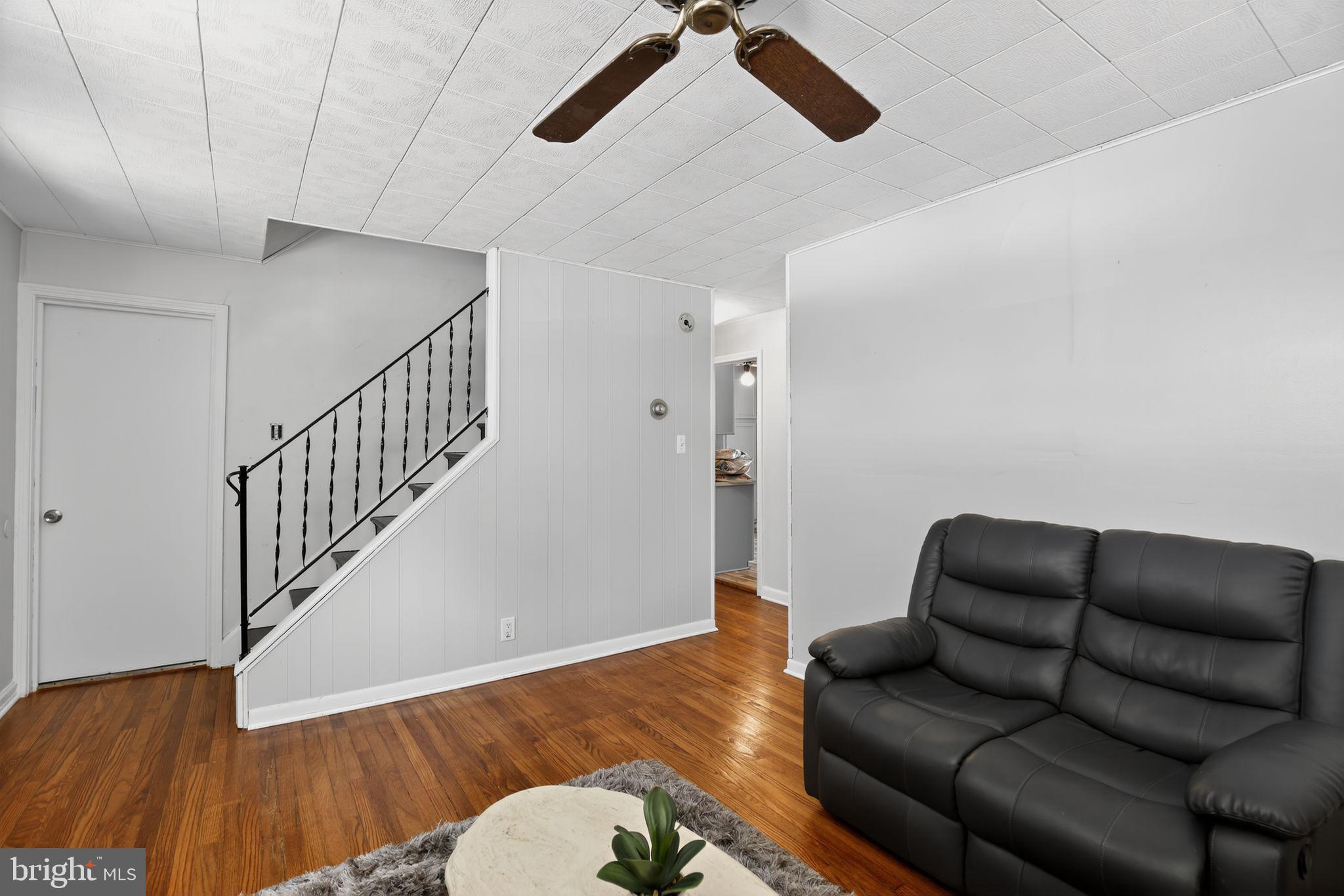 3409 YARDLEY DRIVE
