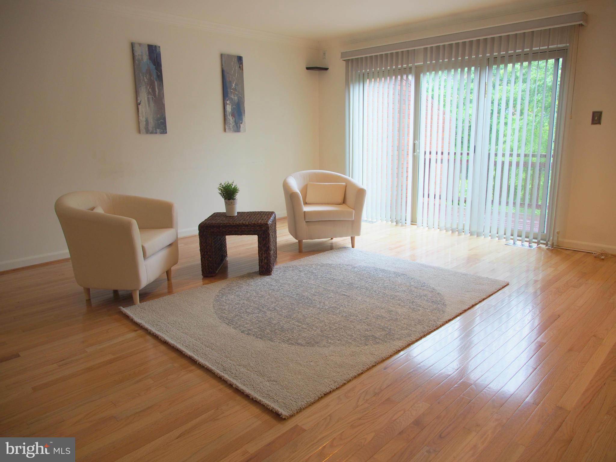 RUXTON CROSSING TOWNHSE - Residential