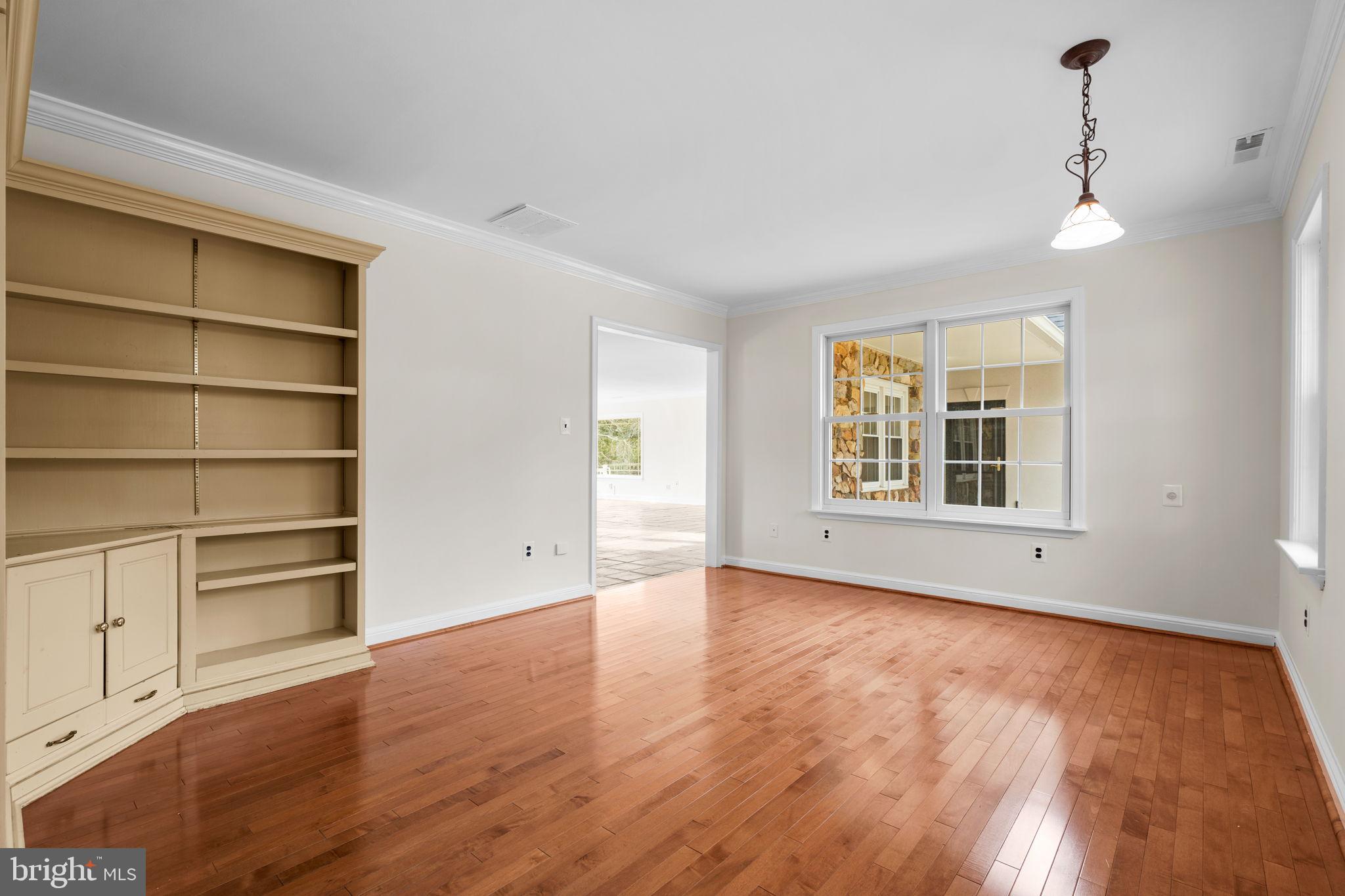 3707 COOL CREST DRIVE