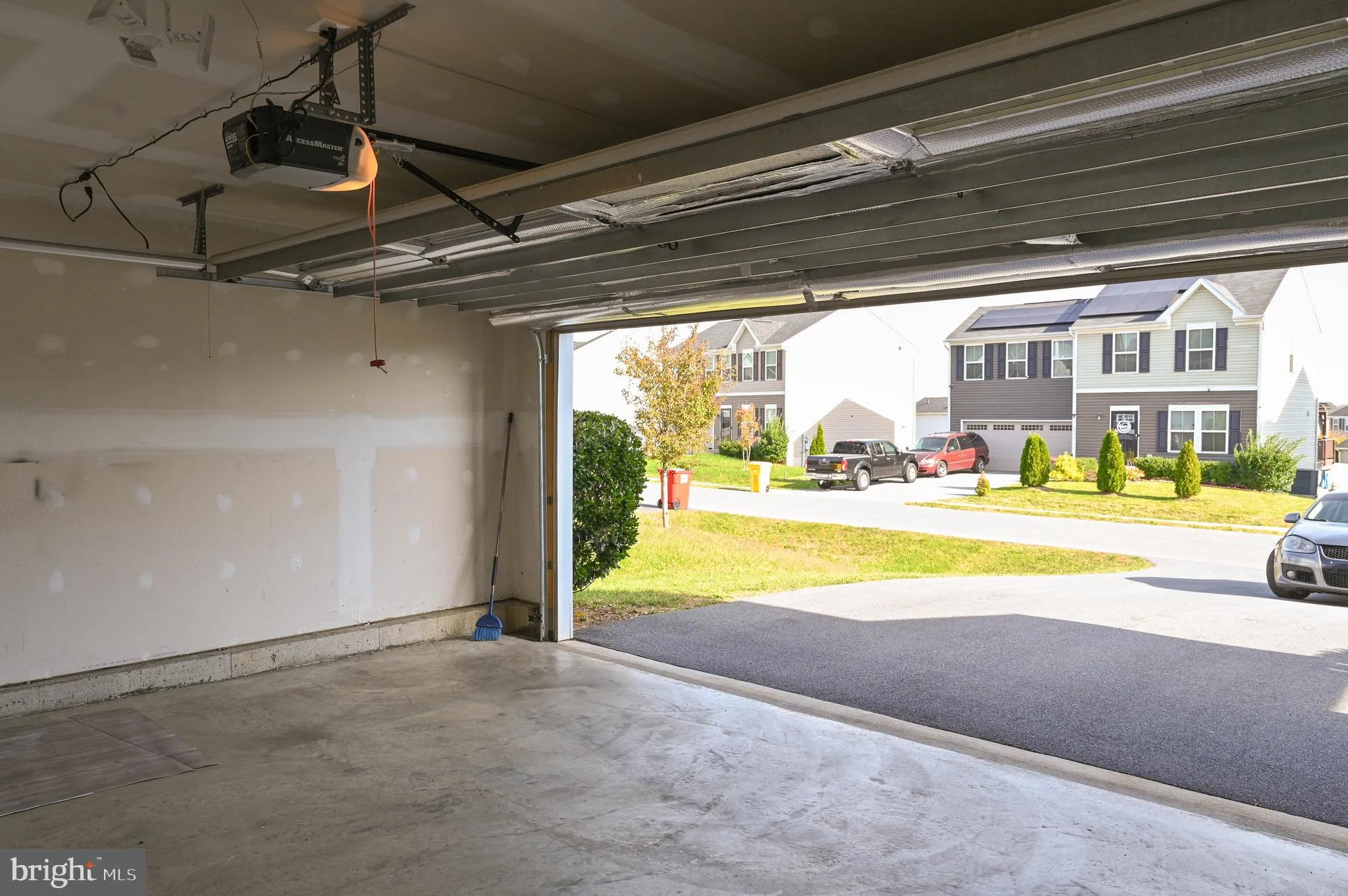 Martinsburg, West Virginia 25403, United States, 3 Bedrooms Bedrooms, ,3 BathroomsBathrooms,Residential,Contingent,35950