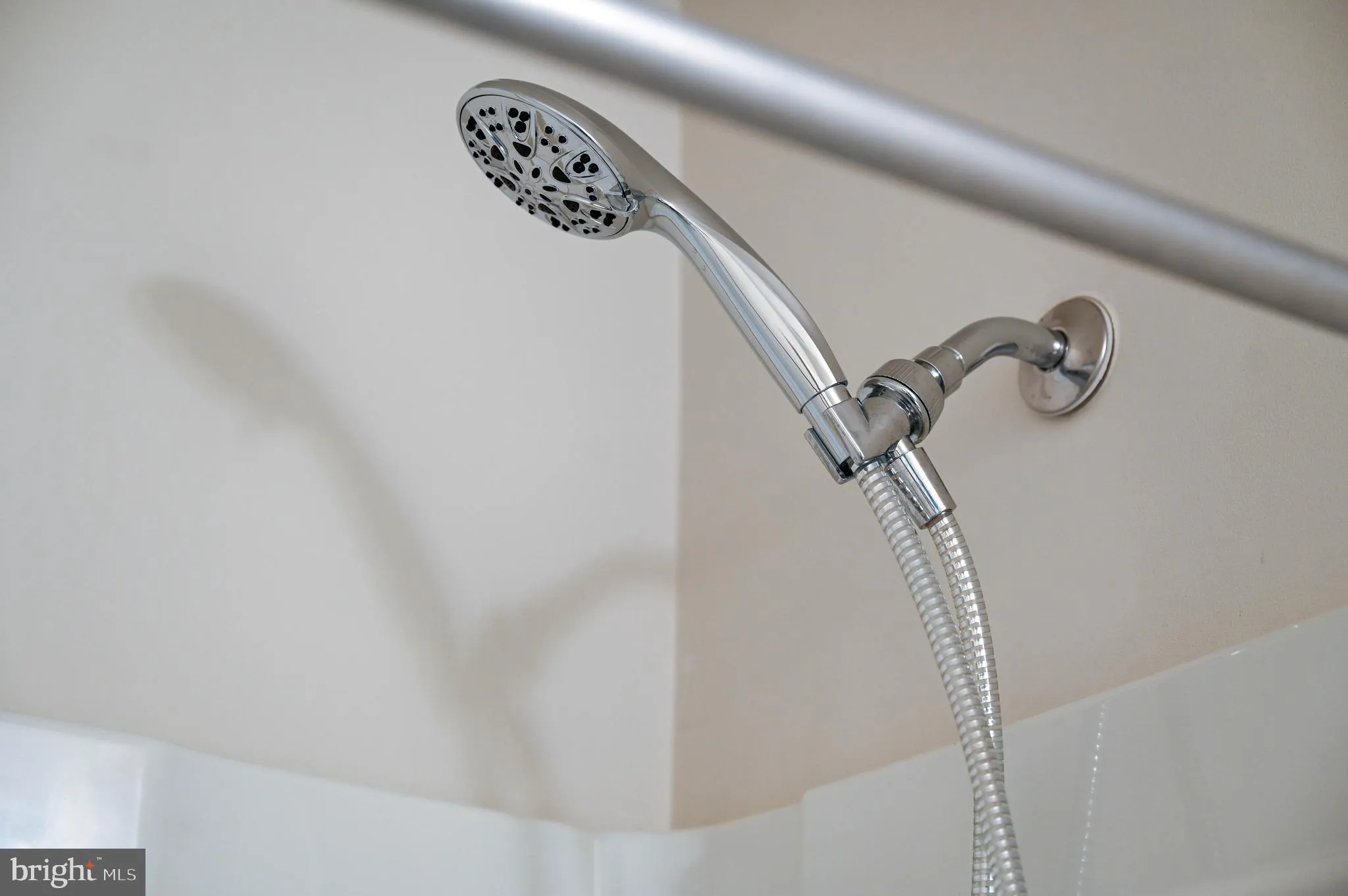 Martinsburg, West Virginia 25403, United States, 3 Bedrooms Bedrooms, ,3 BathroomsBathrooms,Residential,Contingent,35950