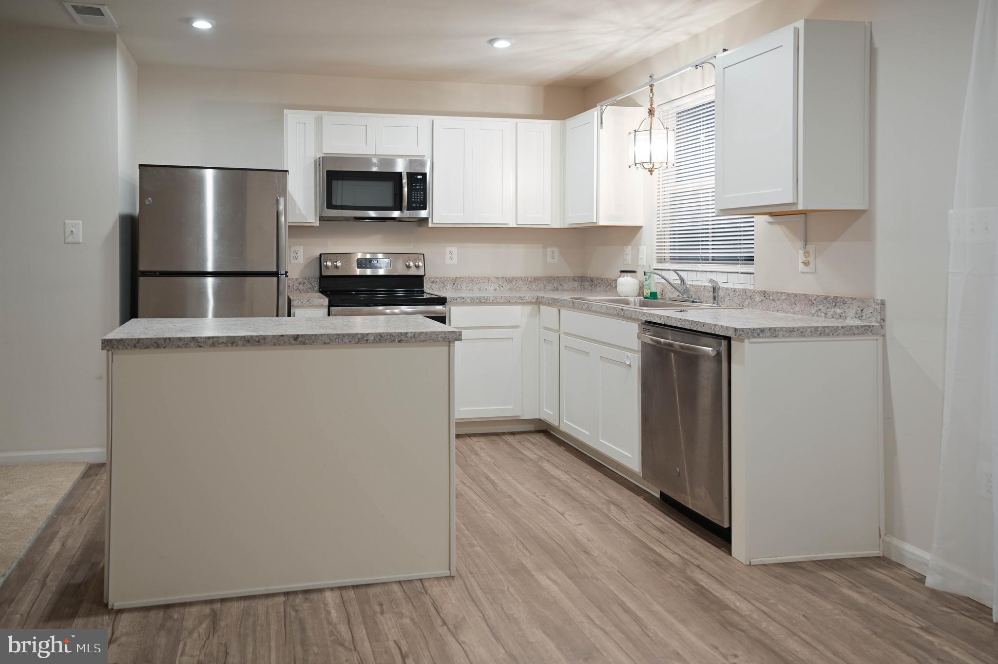 STONECREST - Residential