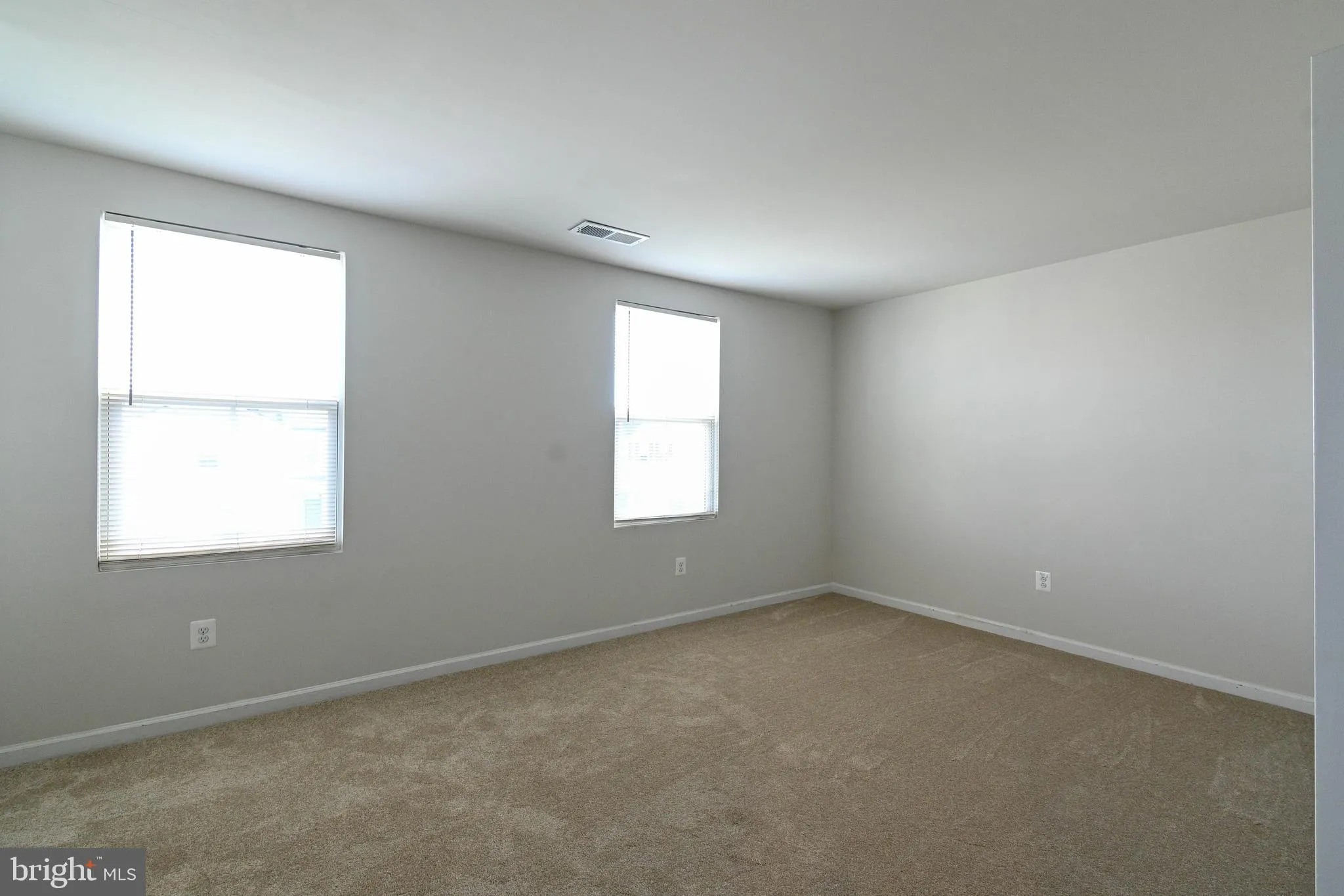 Martinsburg, West Virginia 25403, United States, 3 Bedrooms Bedrooms, ,3 BathroomsBathrooms,Residential,Contingent,35950