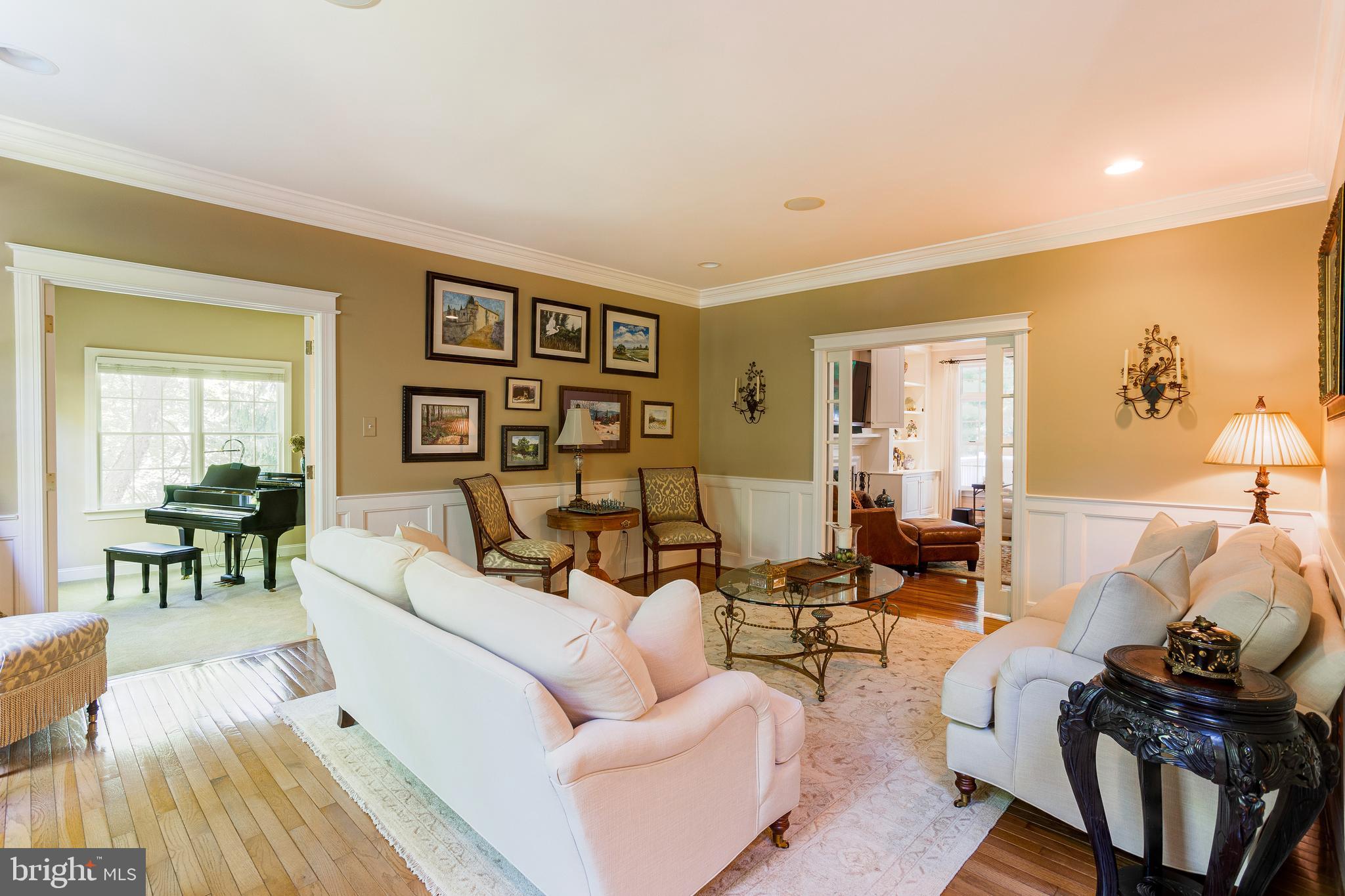 SPRINGTON CHASE - Residential