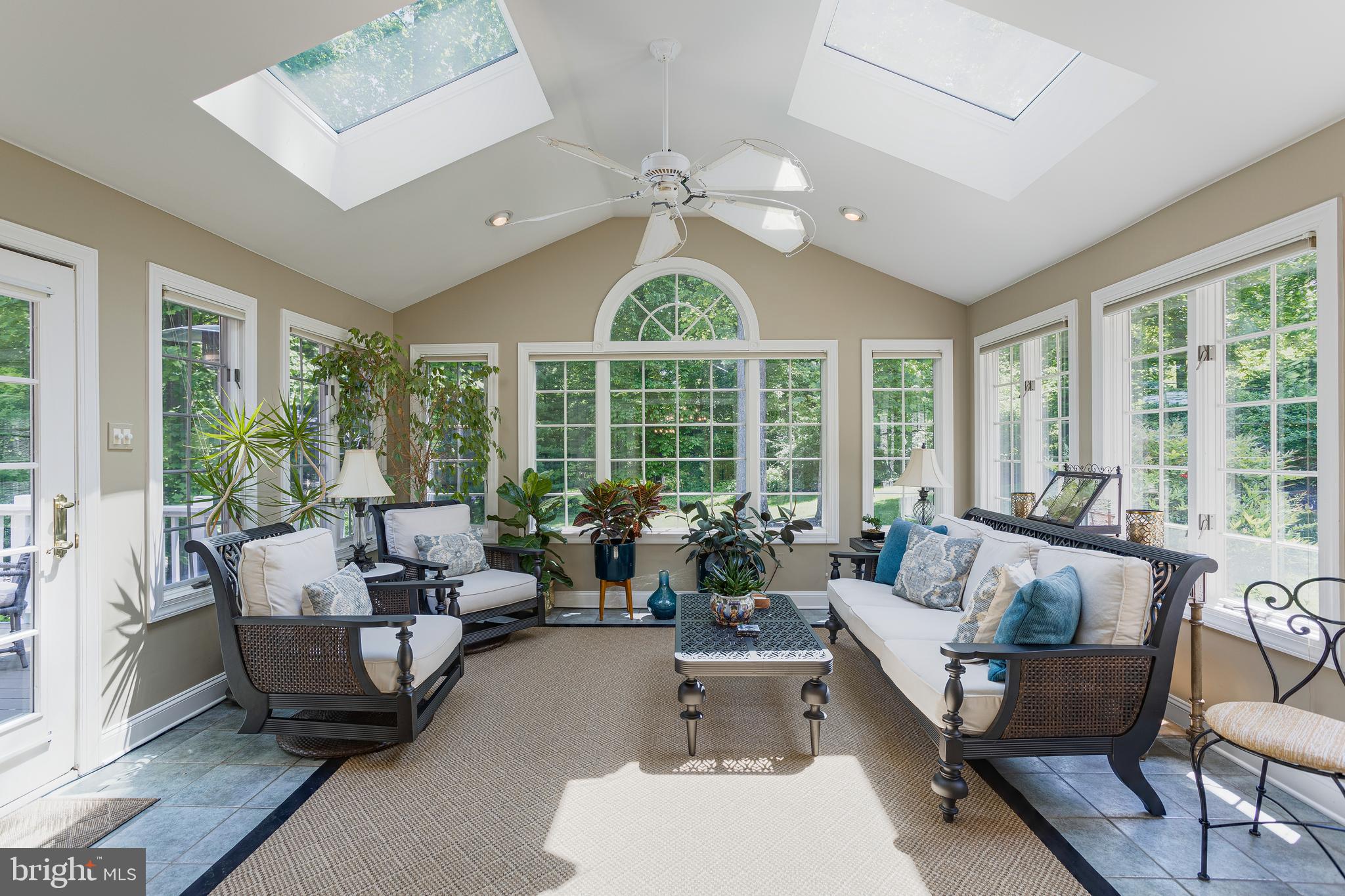 SPRINGTON CHASE - Residential