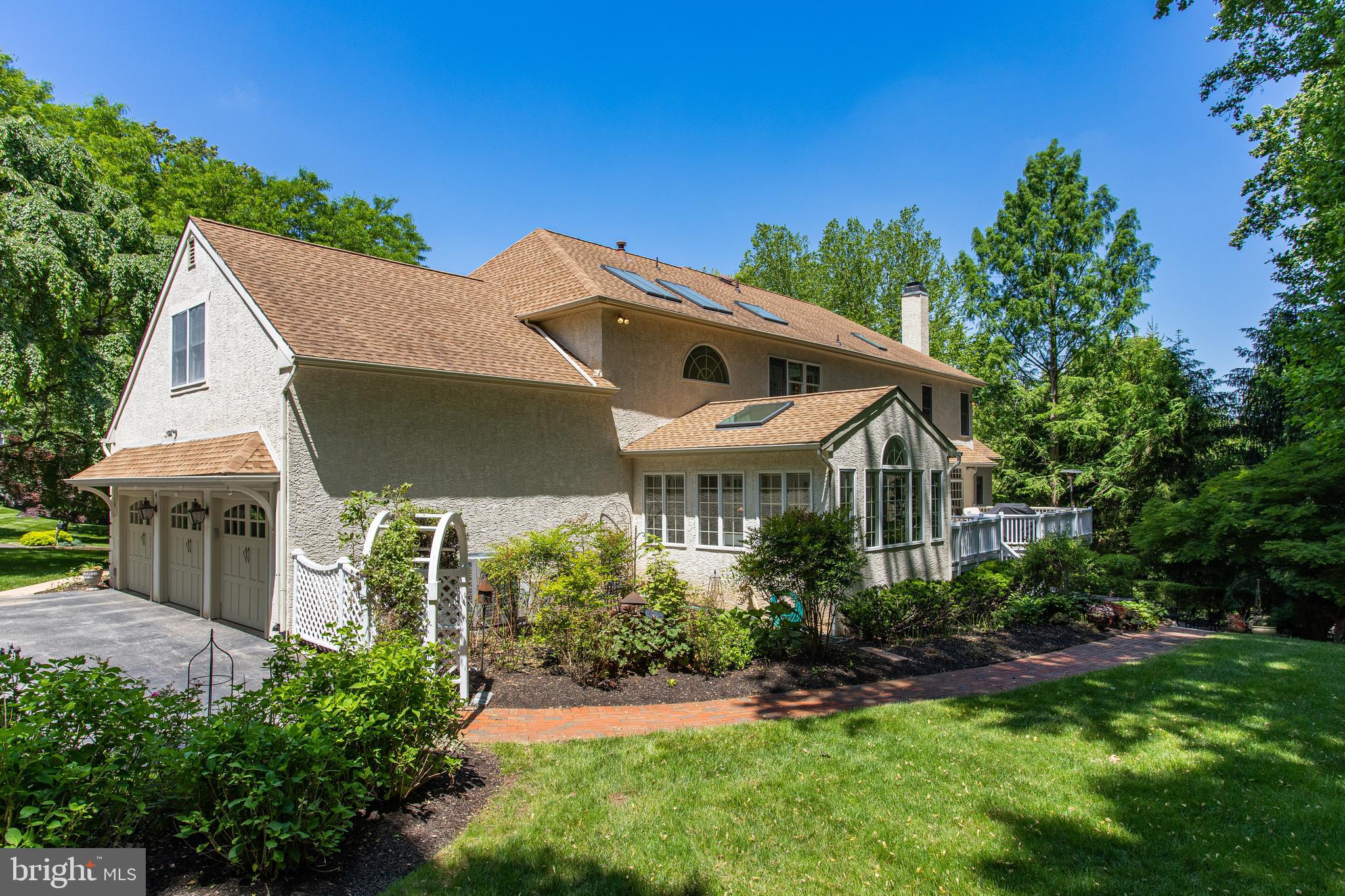 SPRINGTON CHASE - Residential