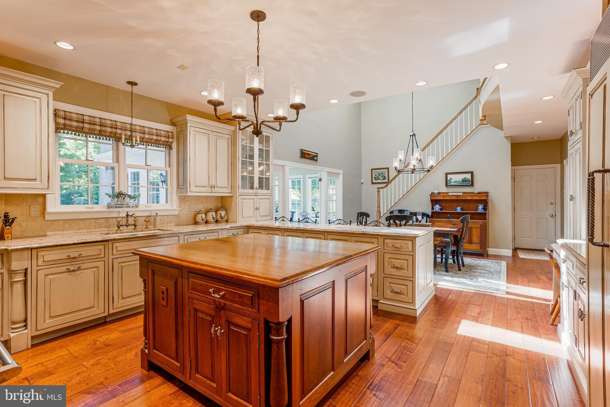 SPRINGTON CHASE - Residential