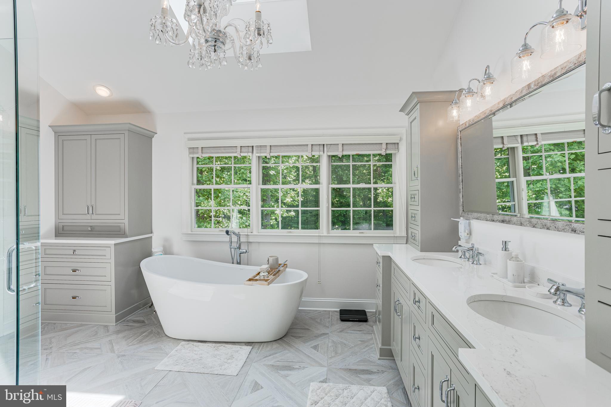 SPRINGTON CHASE - Residential