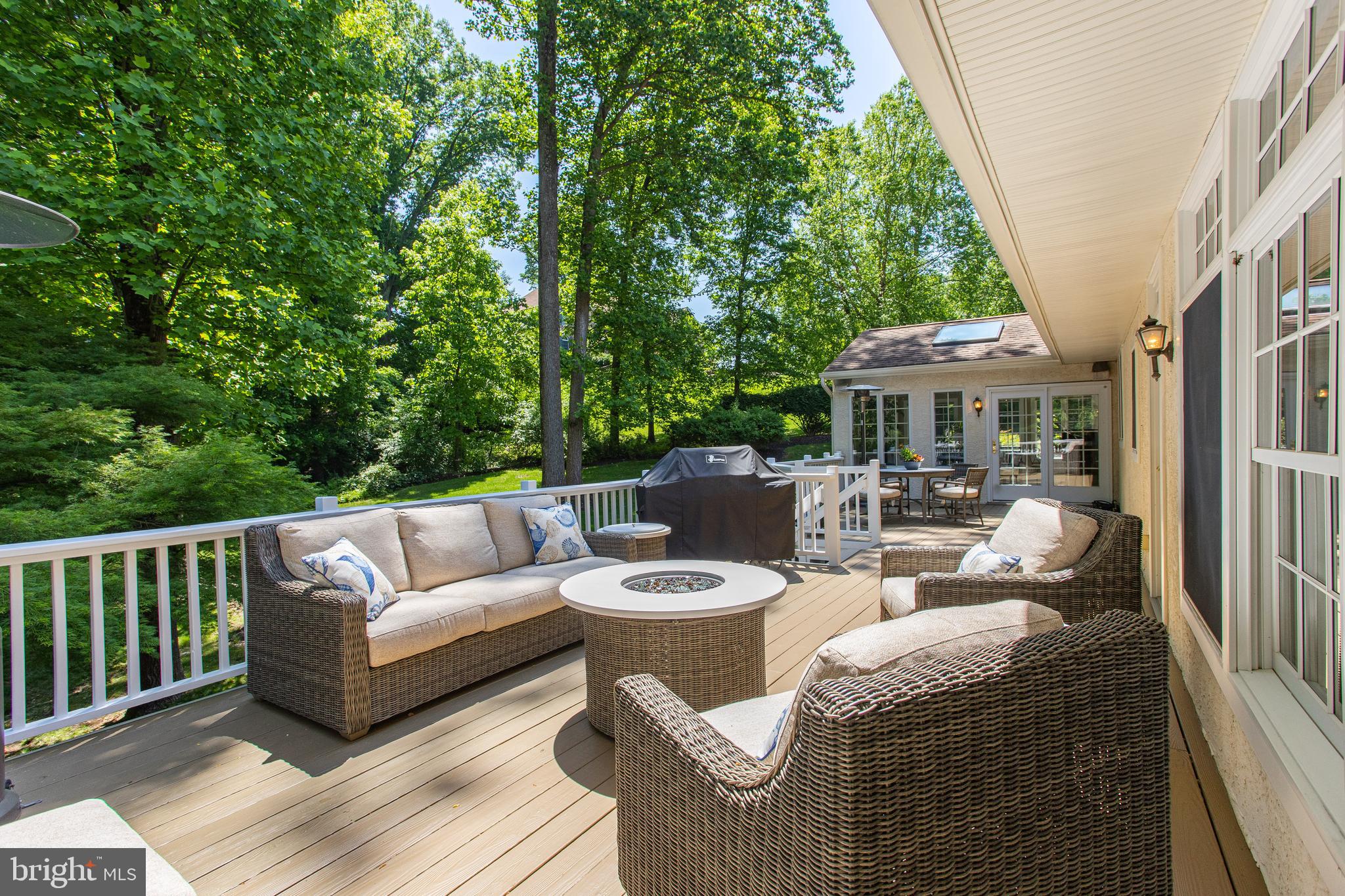 SPRINGTON CHASE - Residential