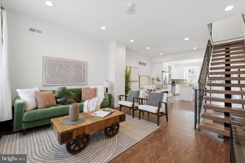 Townhouse For Sale - 1720 Ingersoll Street<br/> PHILADELPHIA, PA 19121