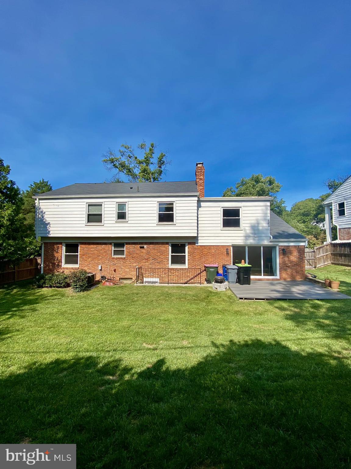 FOX HILLS - Residential Lease