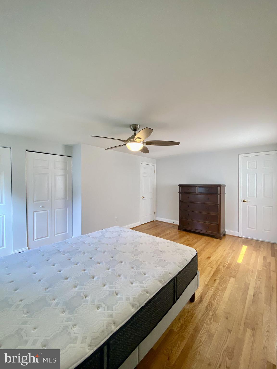 FOX HILLS - Residential Lease