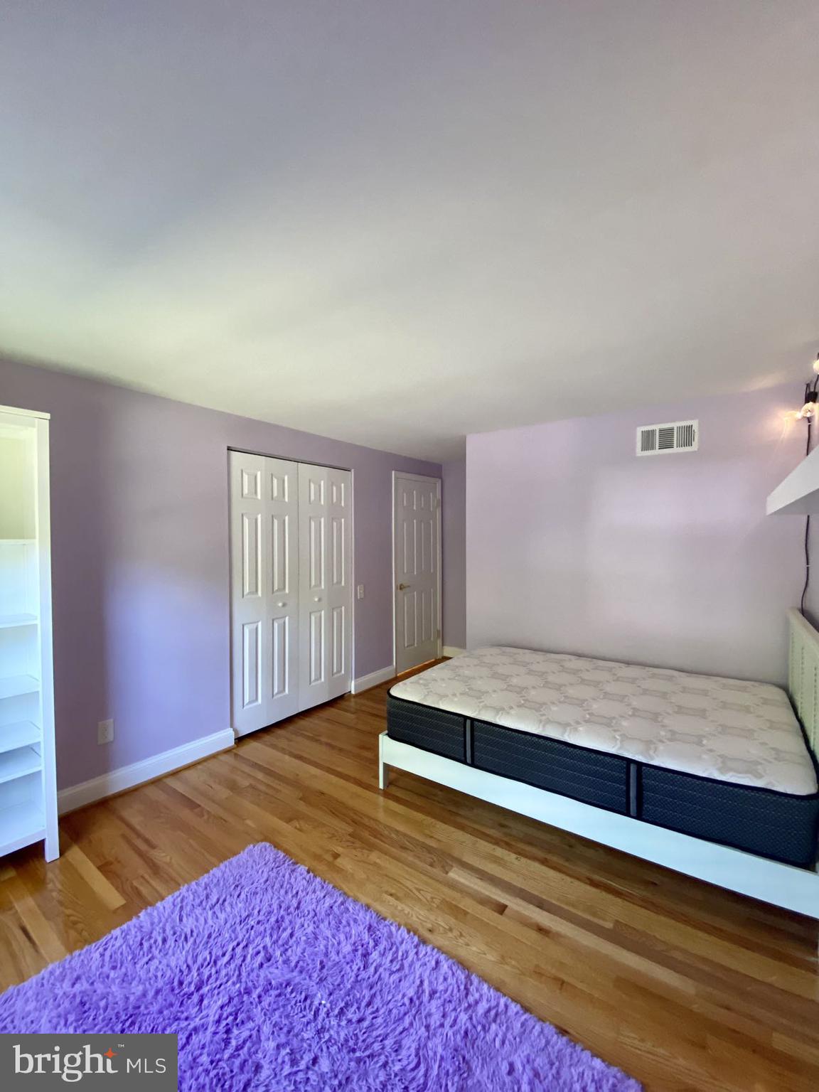 FOX HILLS - Residential Lease