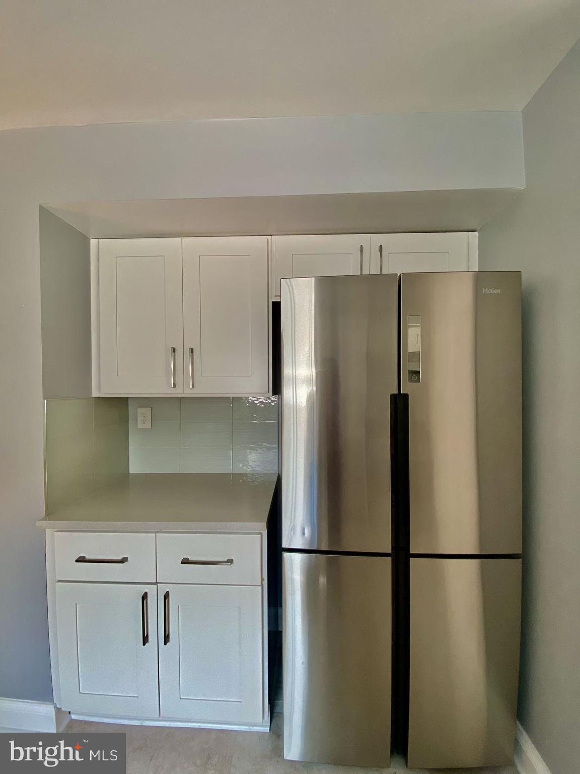 FOX HILLS - Residential Lease