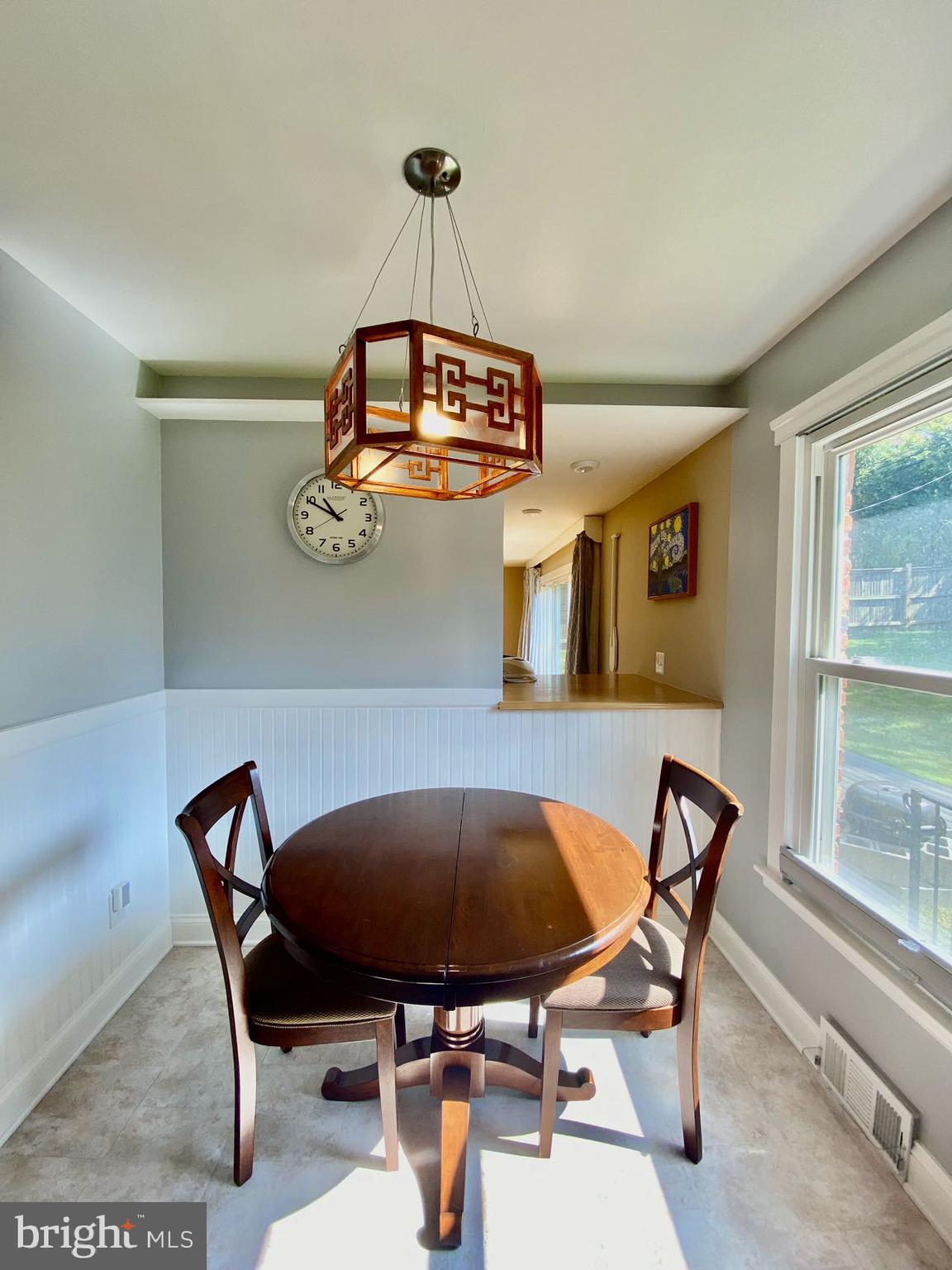 FOX HILLS - Residential Lease