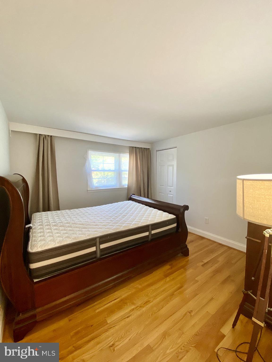 FOX HILLS - Residential Lease