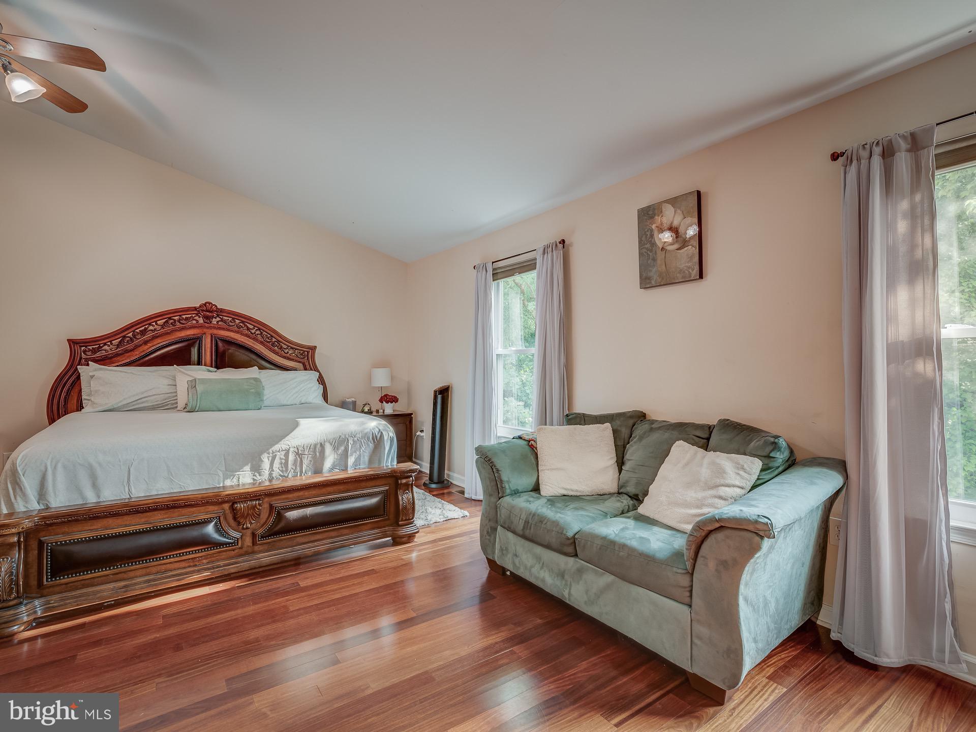 WOODSTREAM VILLAGE - Residential