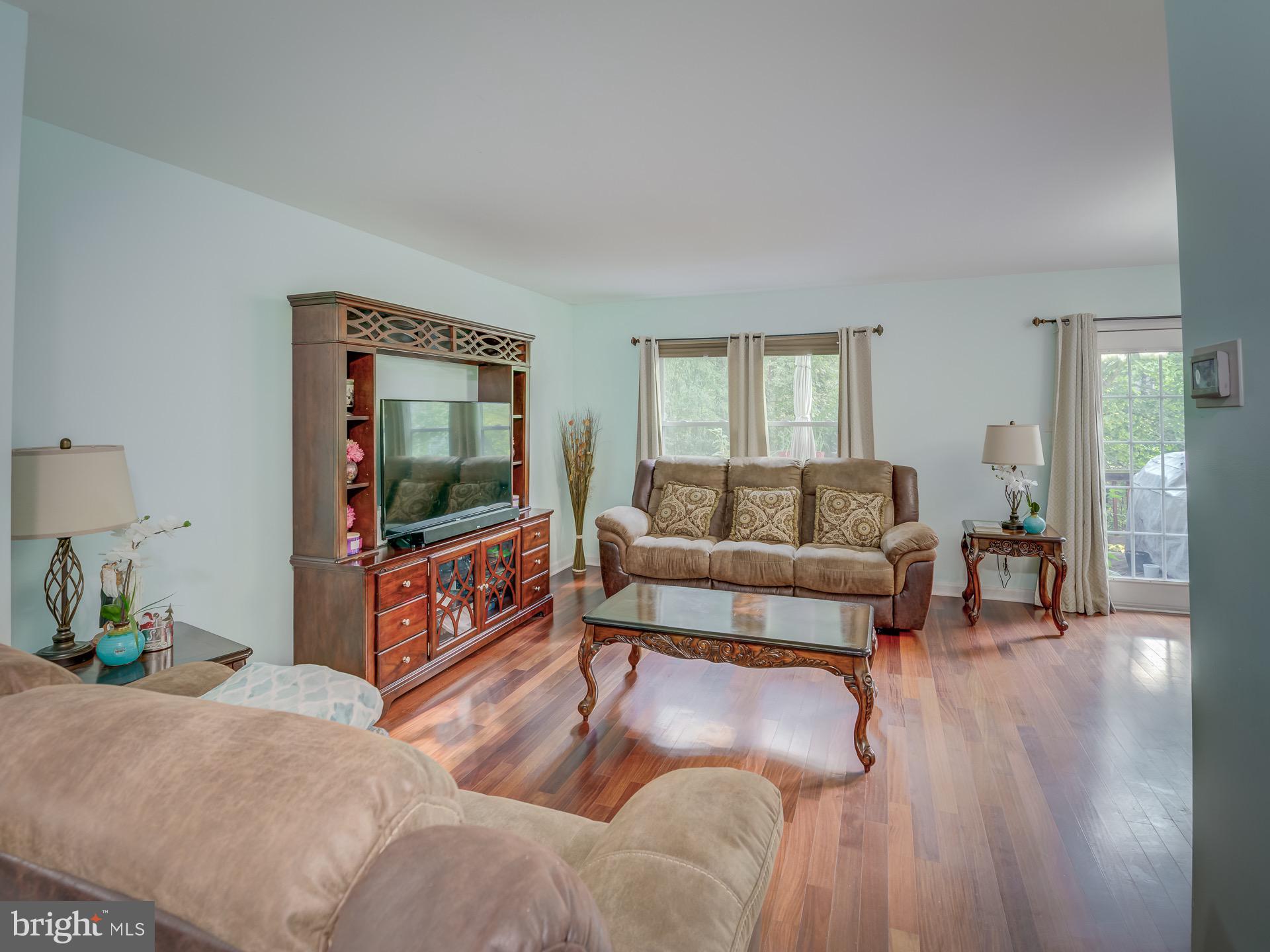 WOODSTREAM VILLAGE - Residential