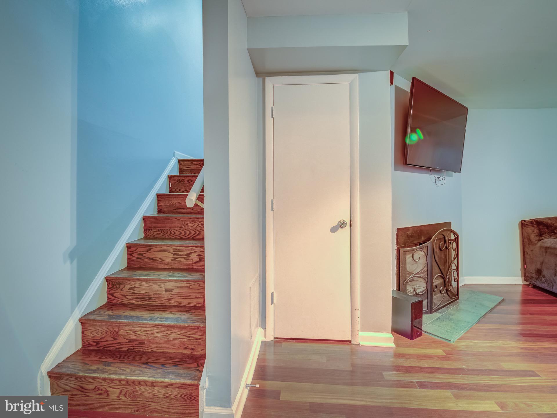 WOODSTREAM VILLAGE - Residential