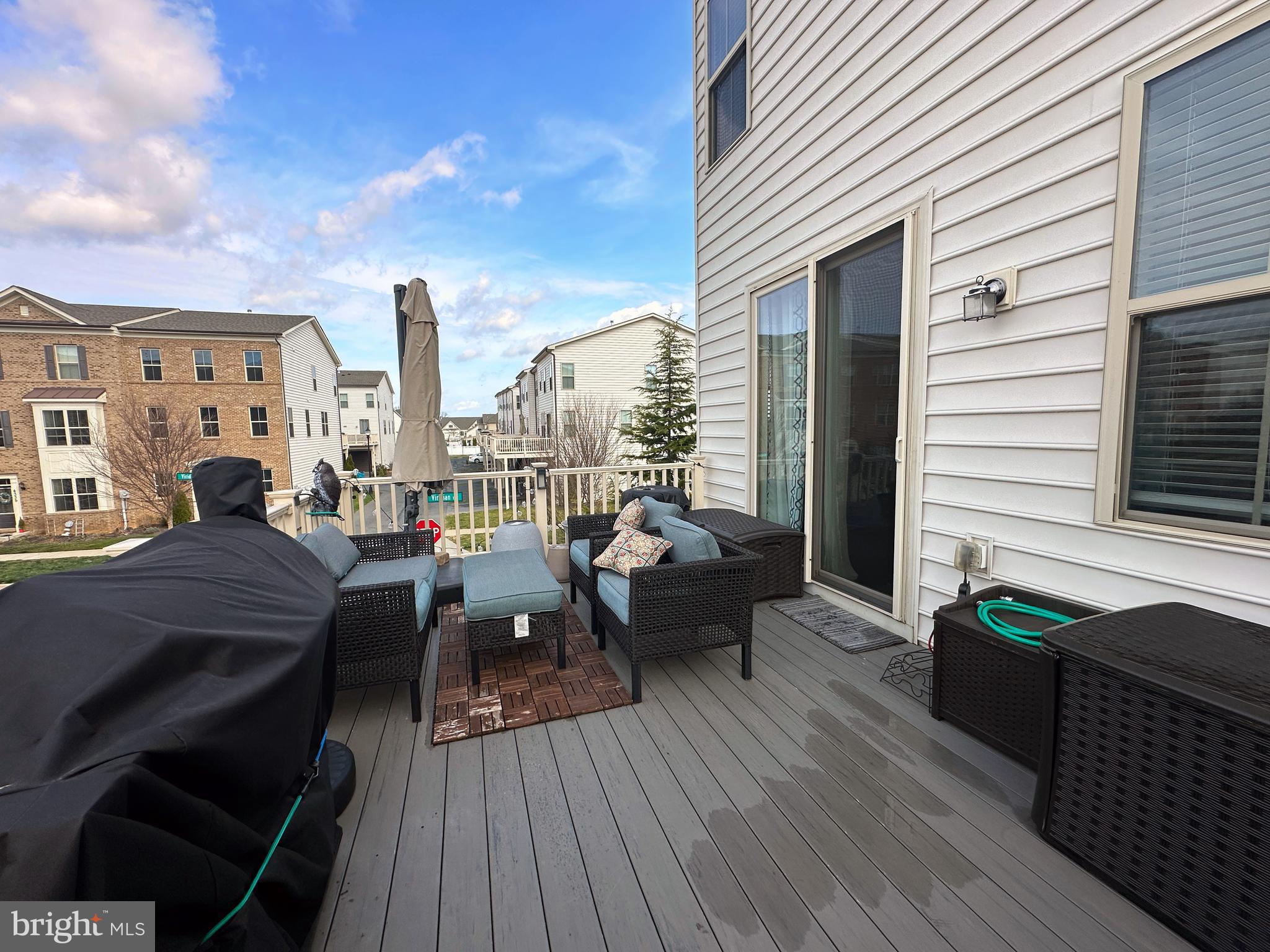 4417 WEALD PLACE