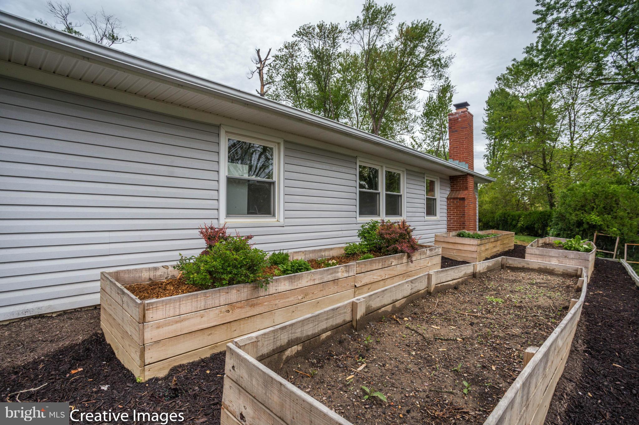 MEADOWBROOK AT BELAIR - Residential