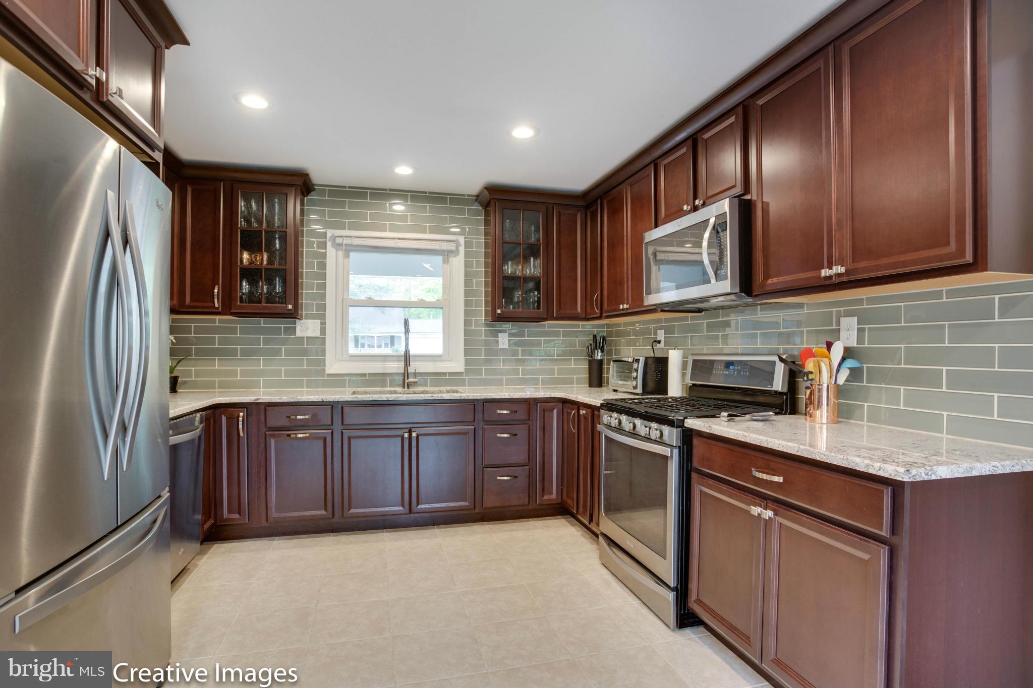 MEADOWBROOK AT BELAIR - Residential