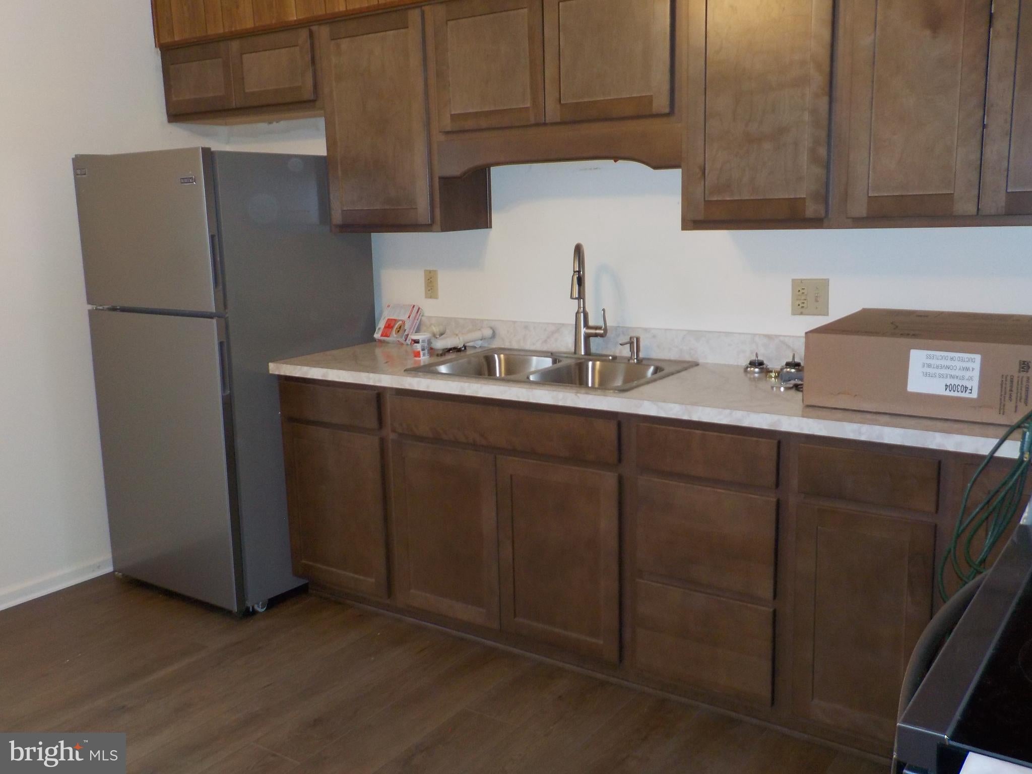 395 ELDER STREET 395
