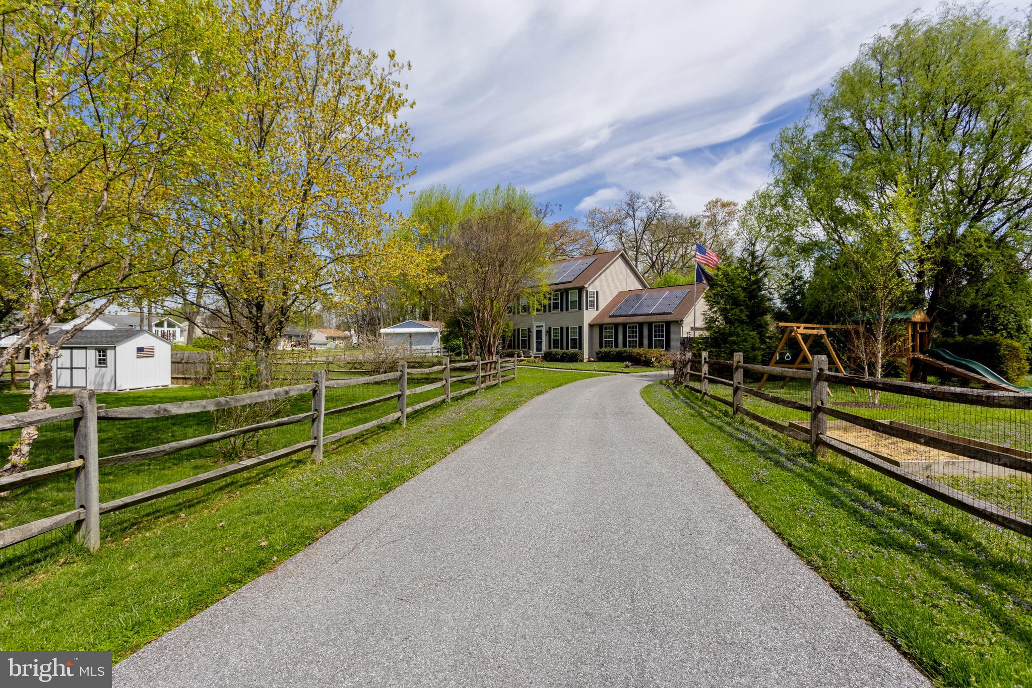 2203 ROCKWELL AVENUE