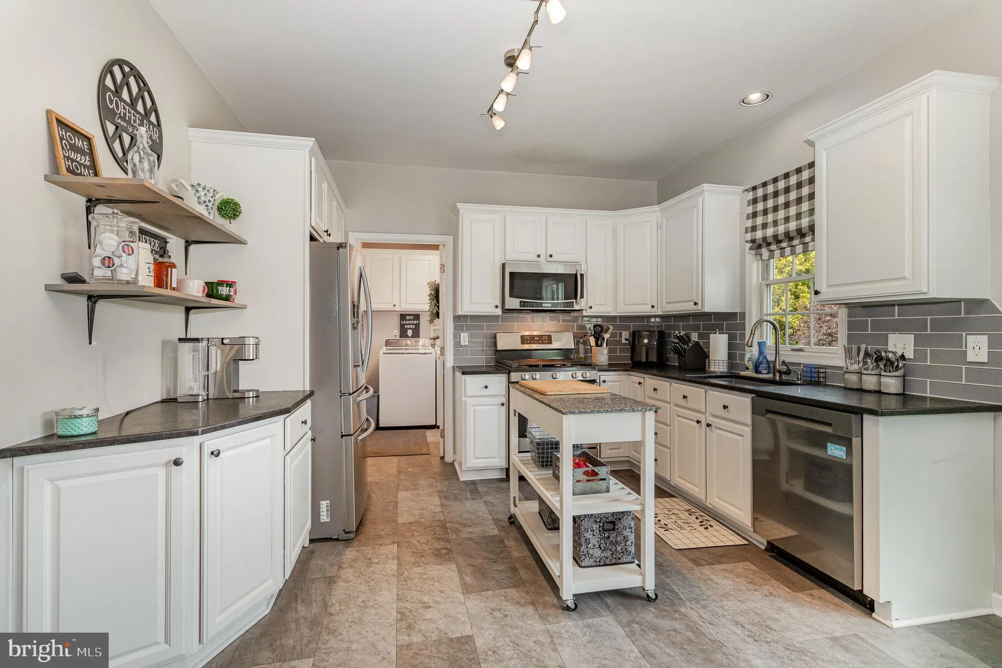 Harrisburg, Pennsylvania 17110, United States, 4 Bedrooms Bedrooms, ,3 BathroomsBathrooms,Residential,Active,145395