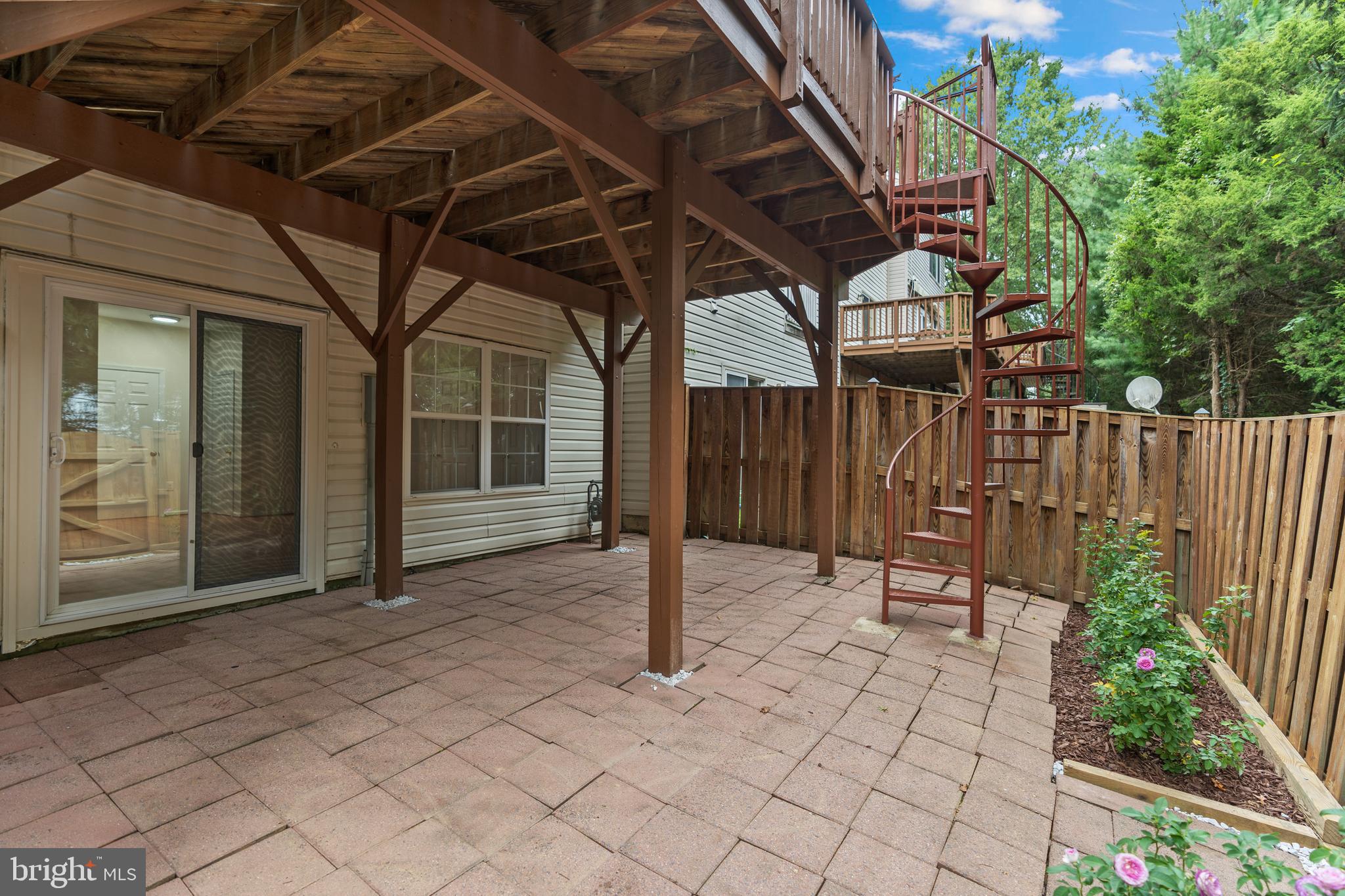 WELLS PROPERTY - Residential