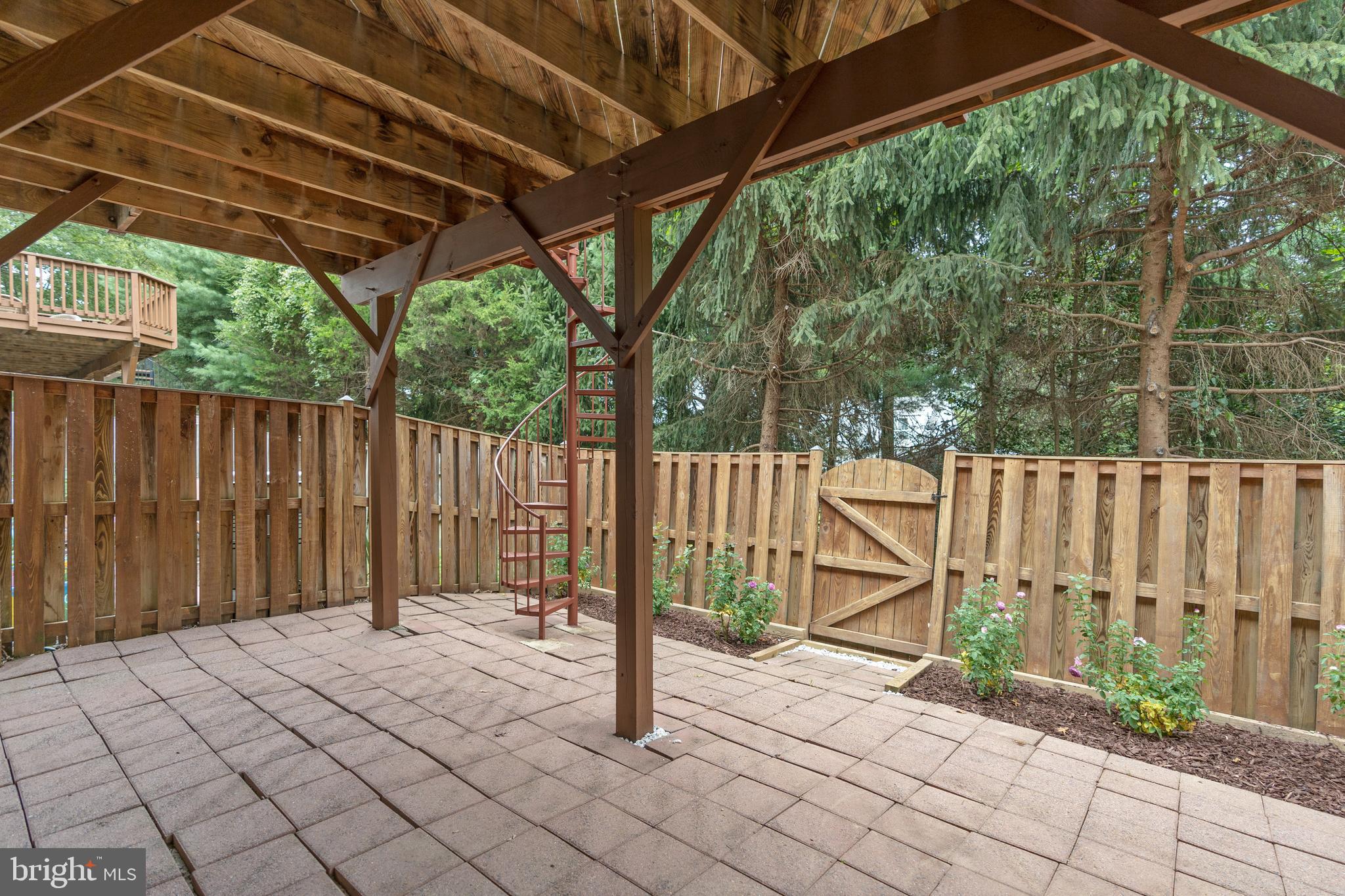 WELLS PROPERTY - Residential