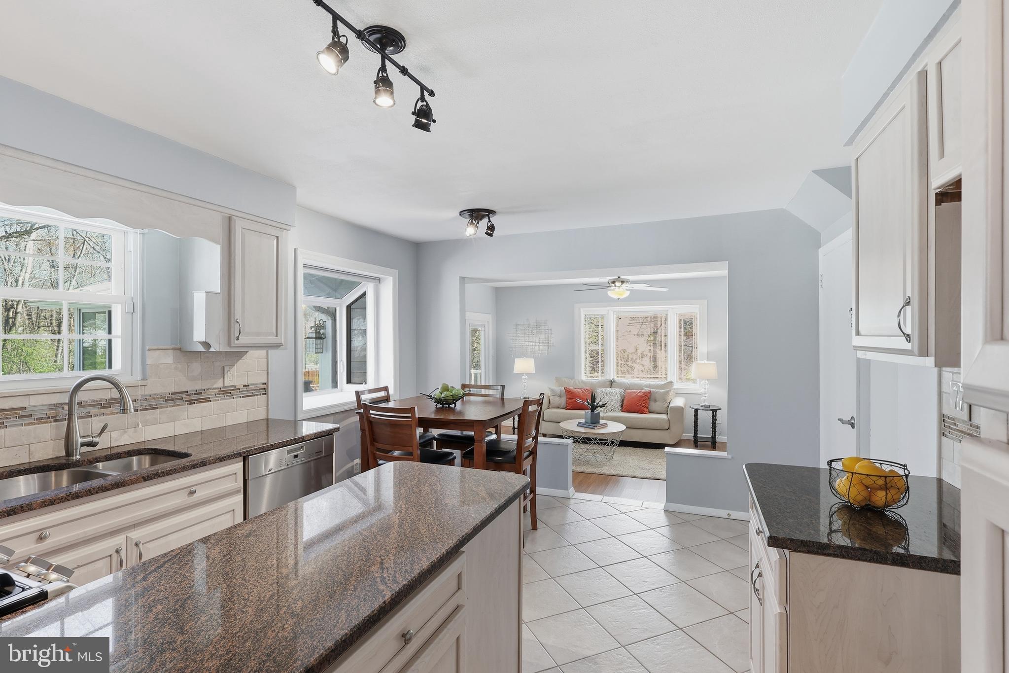 VALLEYWOOD - Residential