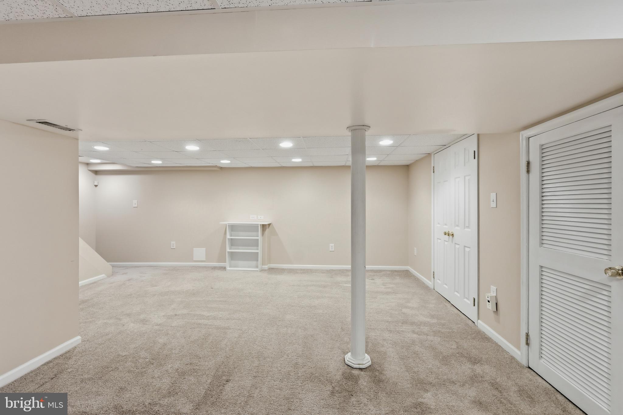 VALLEYWOOD - Residential