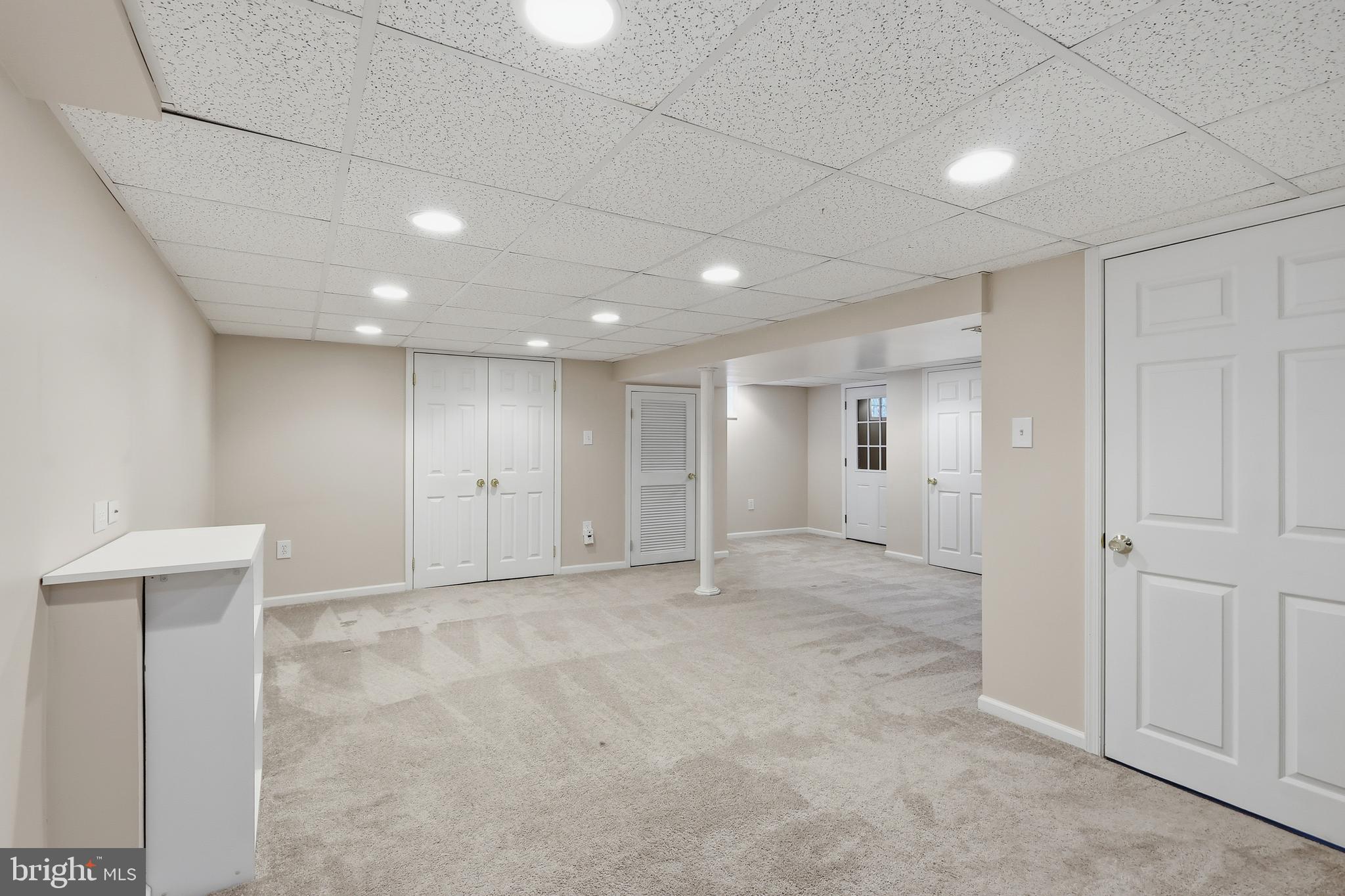 VALLEYWOOD - Residential